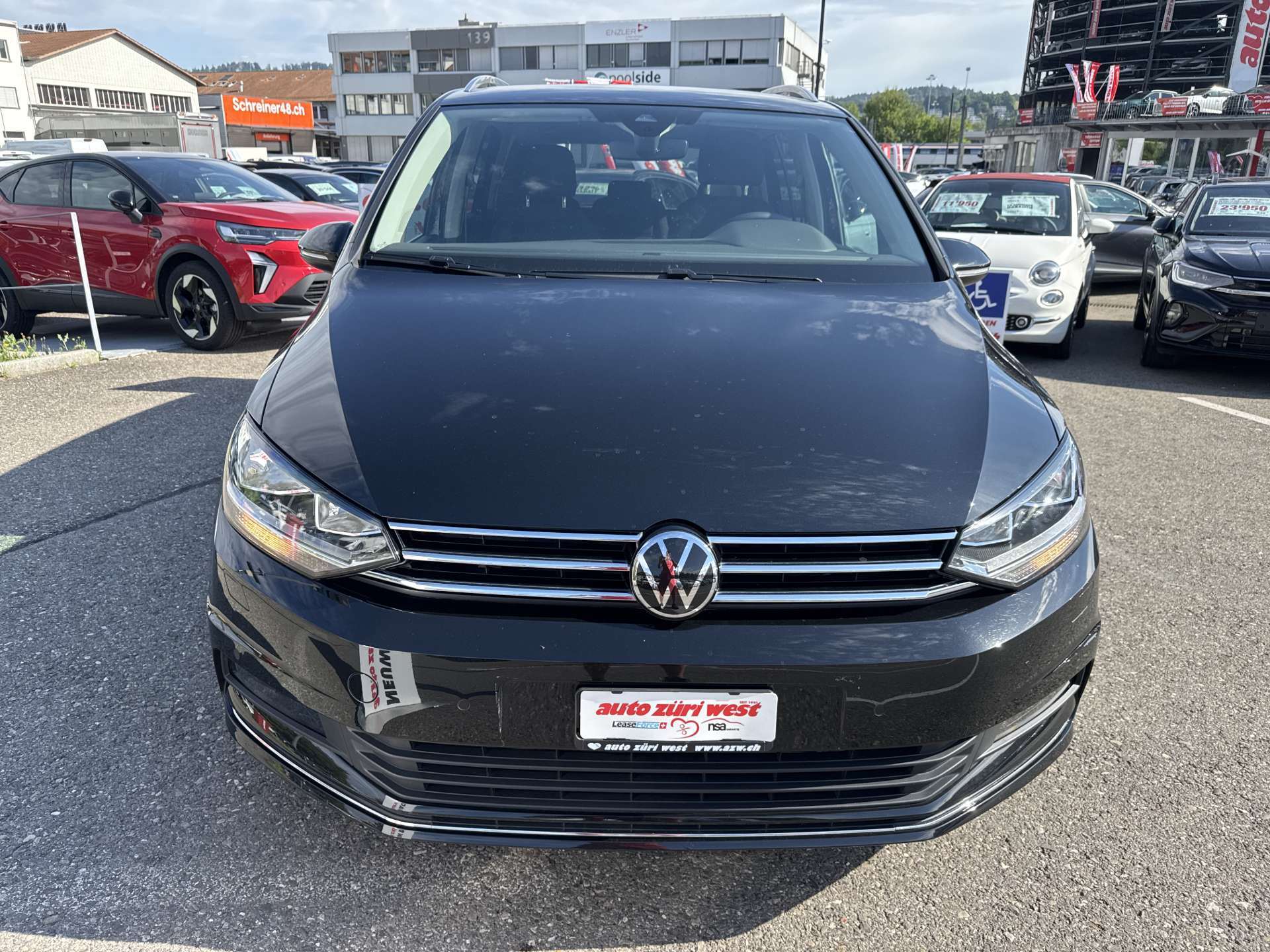 VW Touran 1.5 TSi EVO Highline 7-Plätzer DSG-Automat-image-13