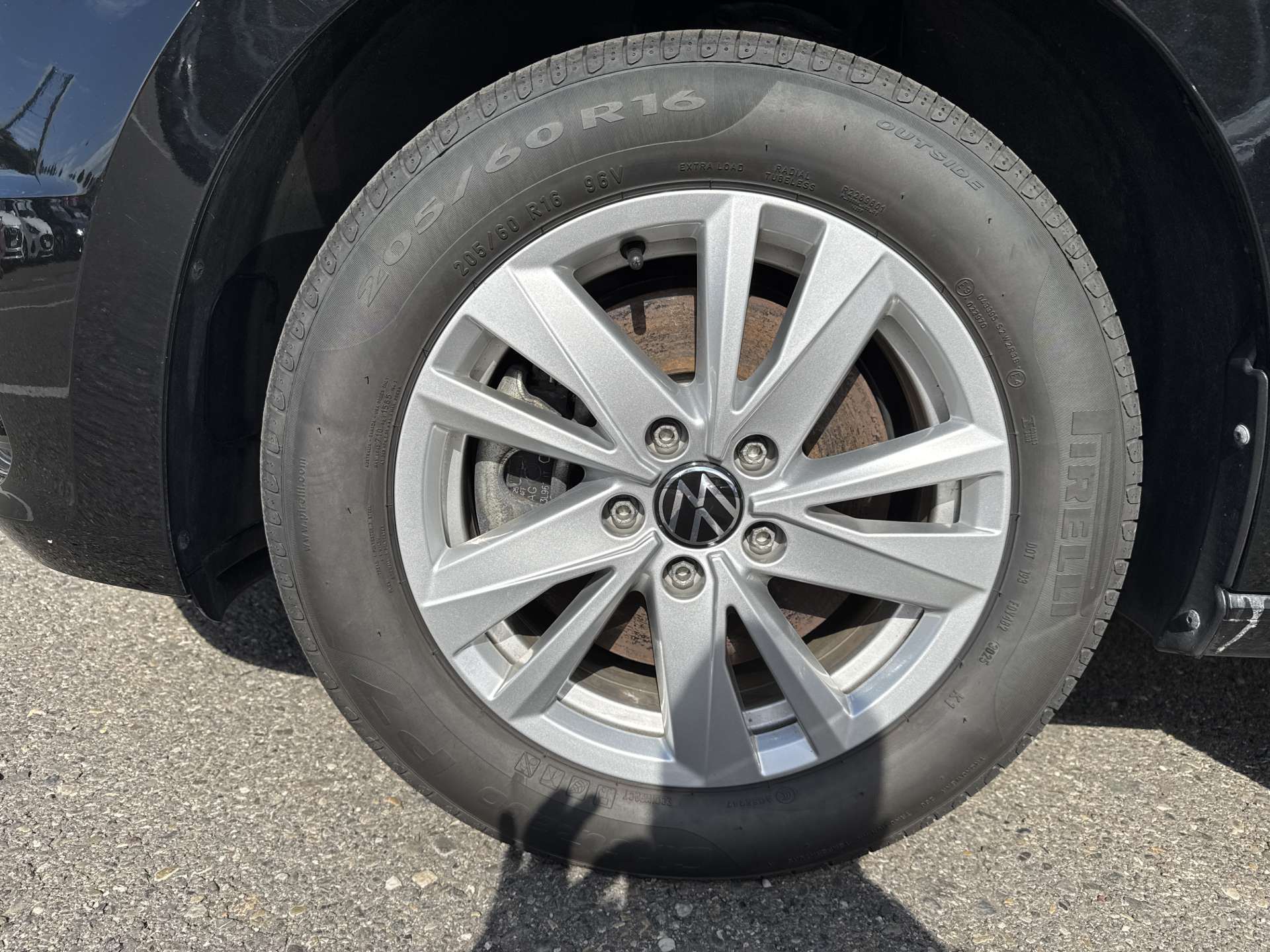 VW Touran 1.5 TSi EVO Highline 7-Plätzer DSG-Automat-image-8