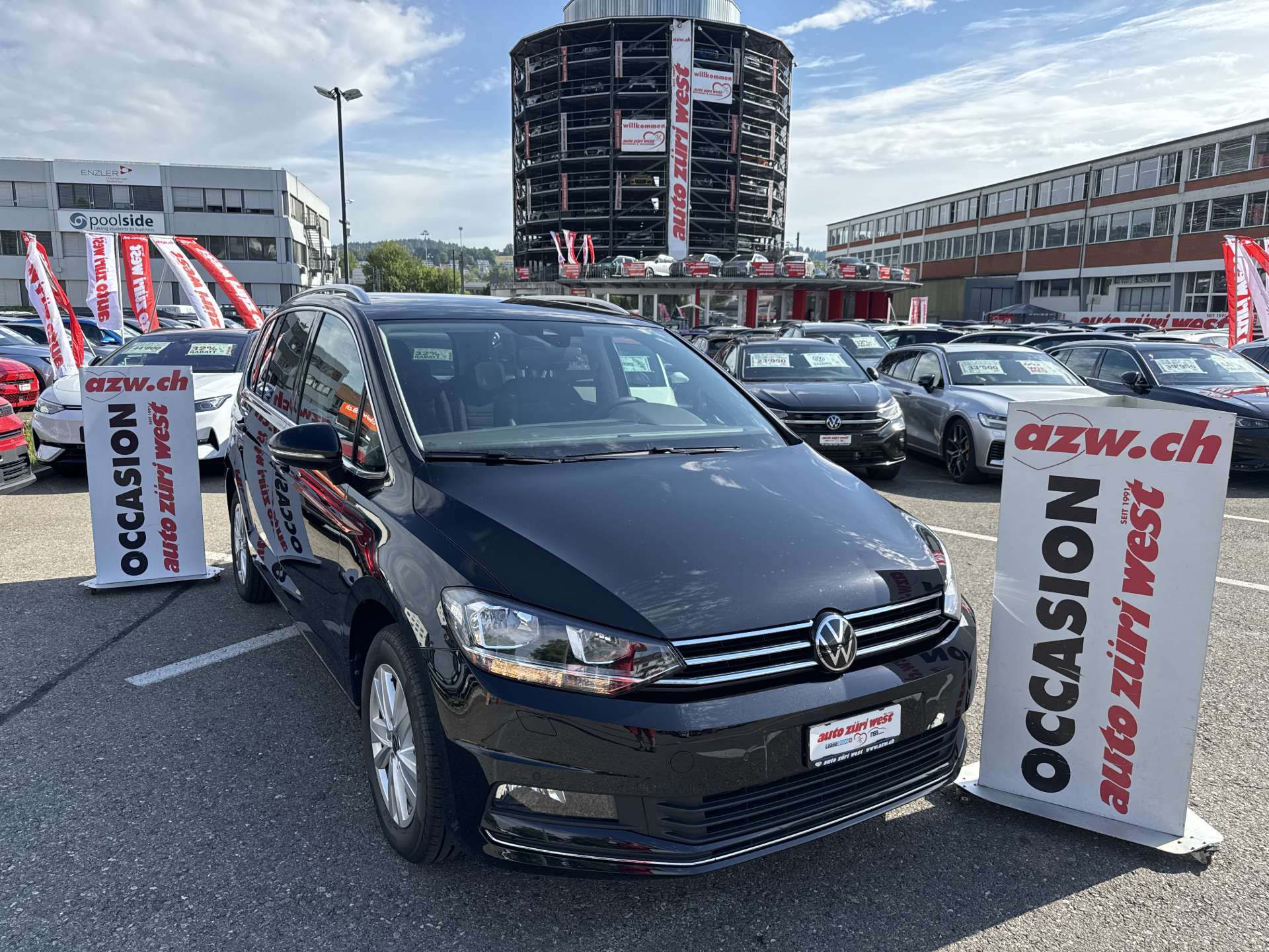 VW Touran 1.5 TSi EVO Highline 7-Plätzer DSG-Automat-image-0