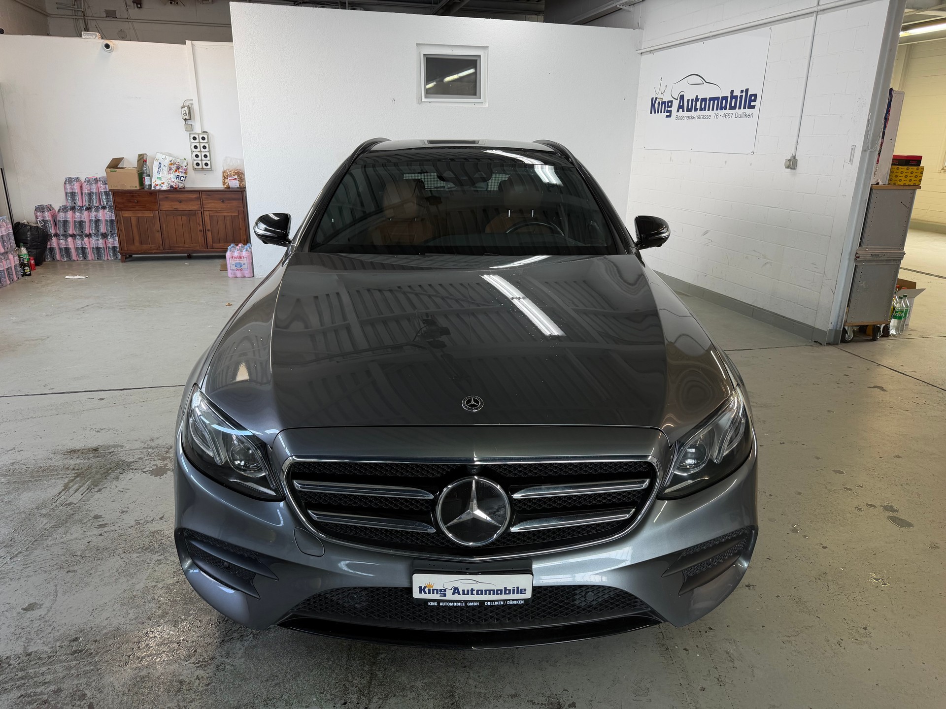 MERCEDES-BENZ E 220 d AMG Line 4Matic 9G-Tronic | CH-Auto | AHK | 360 Kamera-showroom-element-2