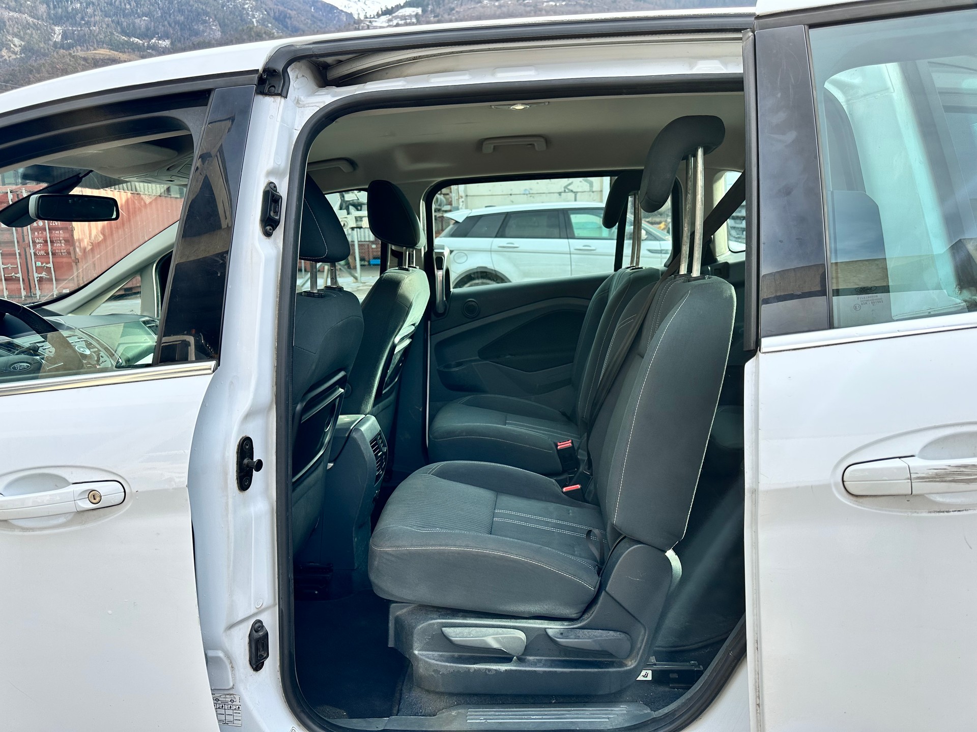 FORD Grand C-Max 1.6 SCTi Titanium-image-14