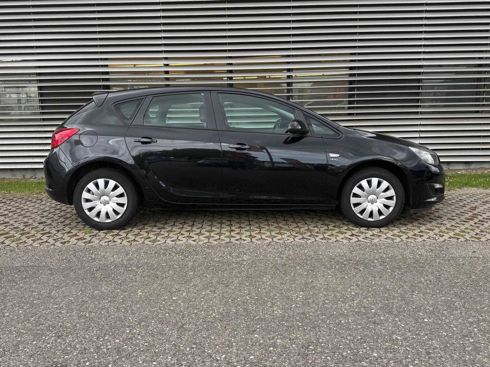 OPEL Astra 1.4i 16V Turbo Sport-image-10