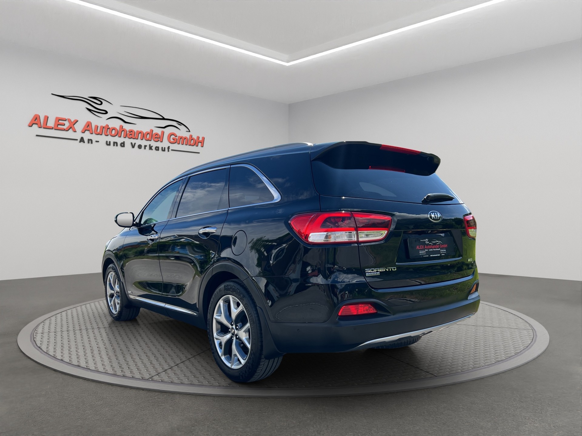 KIA Sorento 2.2 CRDI Style 7Plätze Automatic-image-3