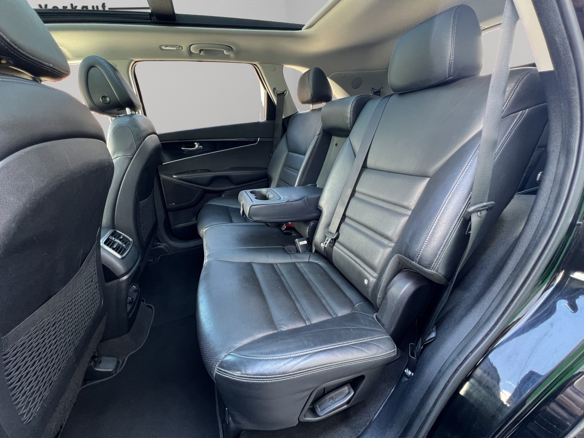 KIA Sorento 2.2 CRDI Style 7Plätze Automatic-image-10