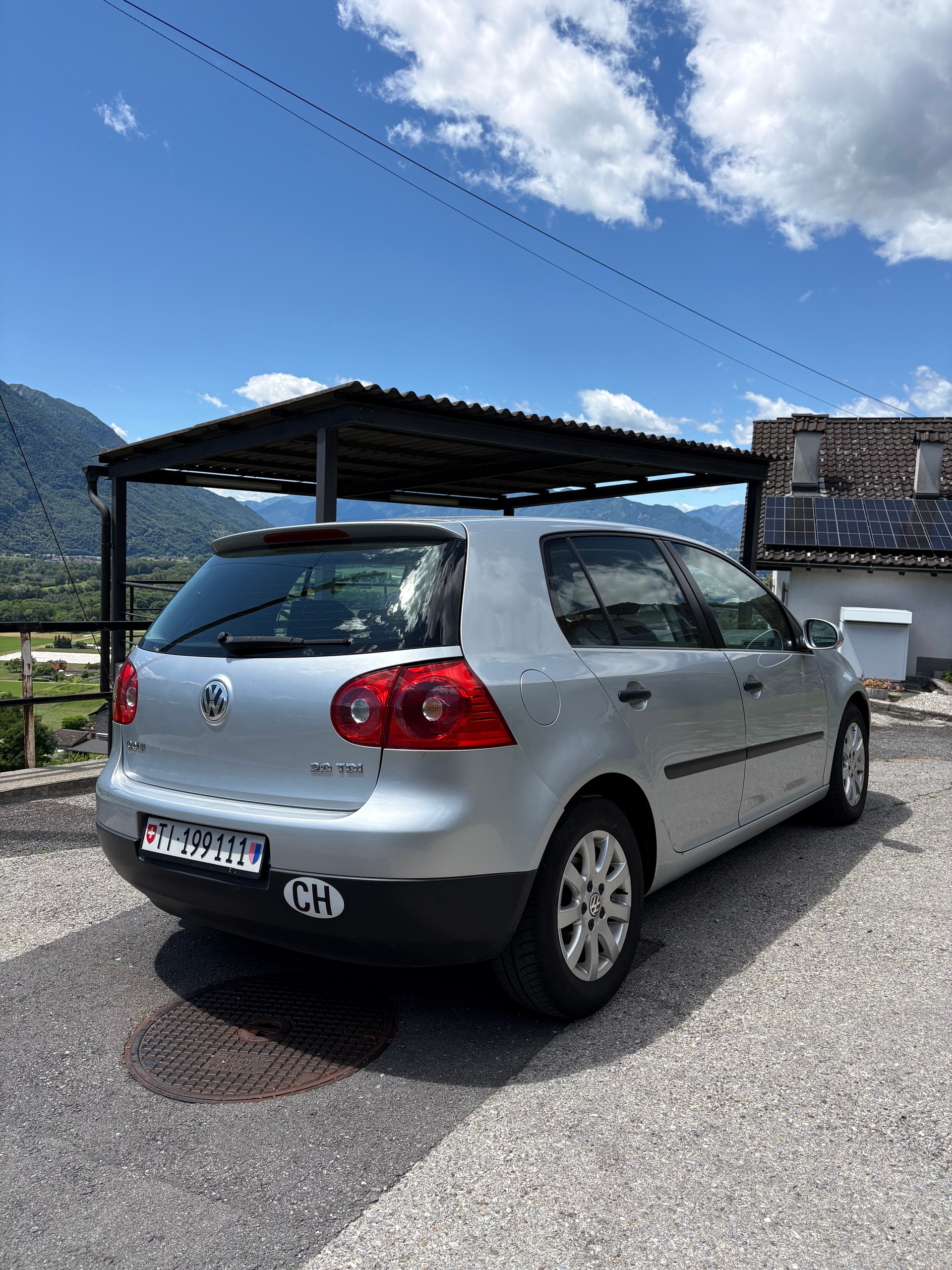 VW 2.0 TDI Comfortline-image-1