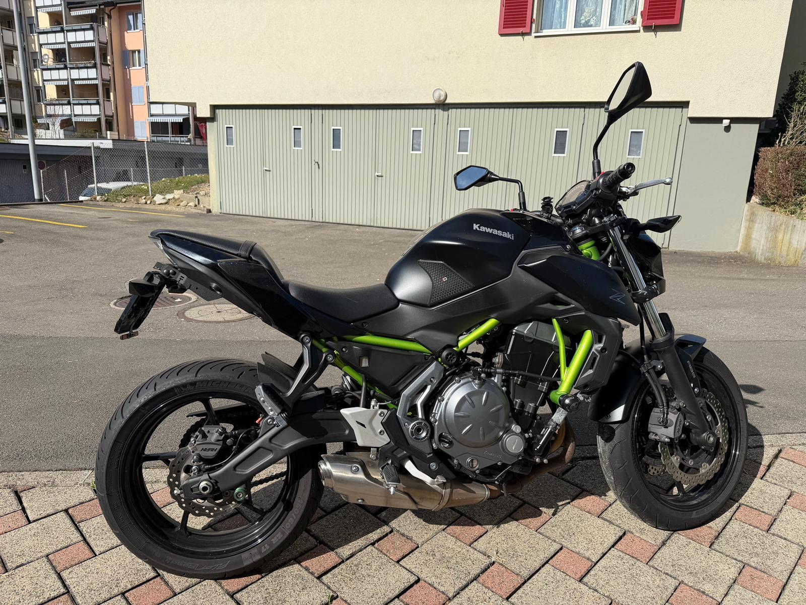KAWASAKI Z 650 ABS-image-1