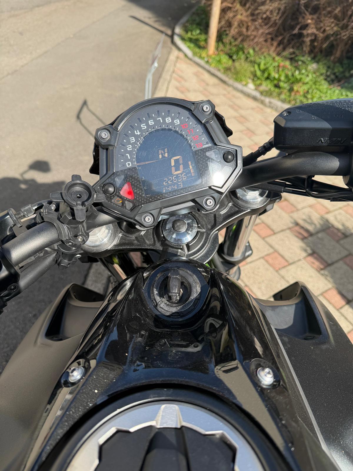 KAWASAKI Z 650 ABS-image-2