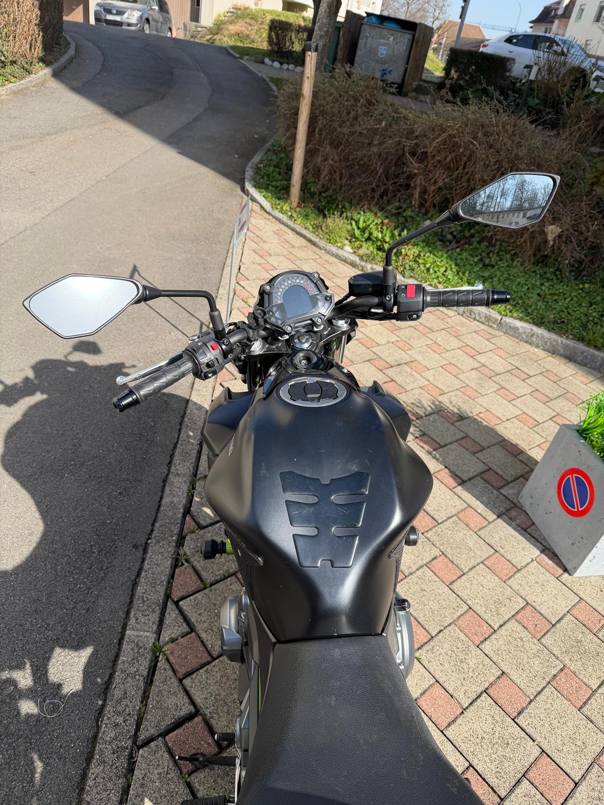 KAWASAKI Z 650 ABS-image-4