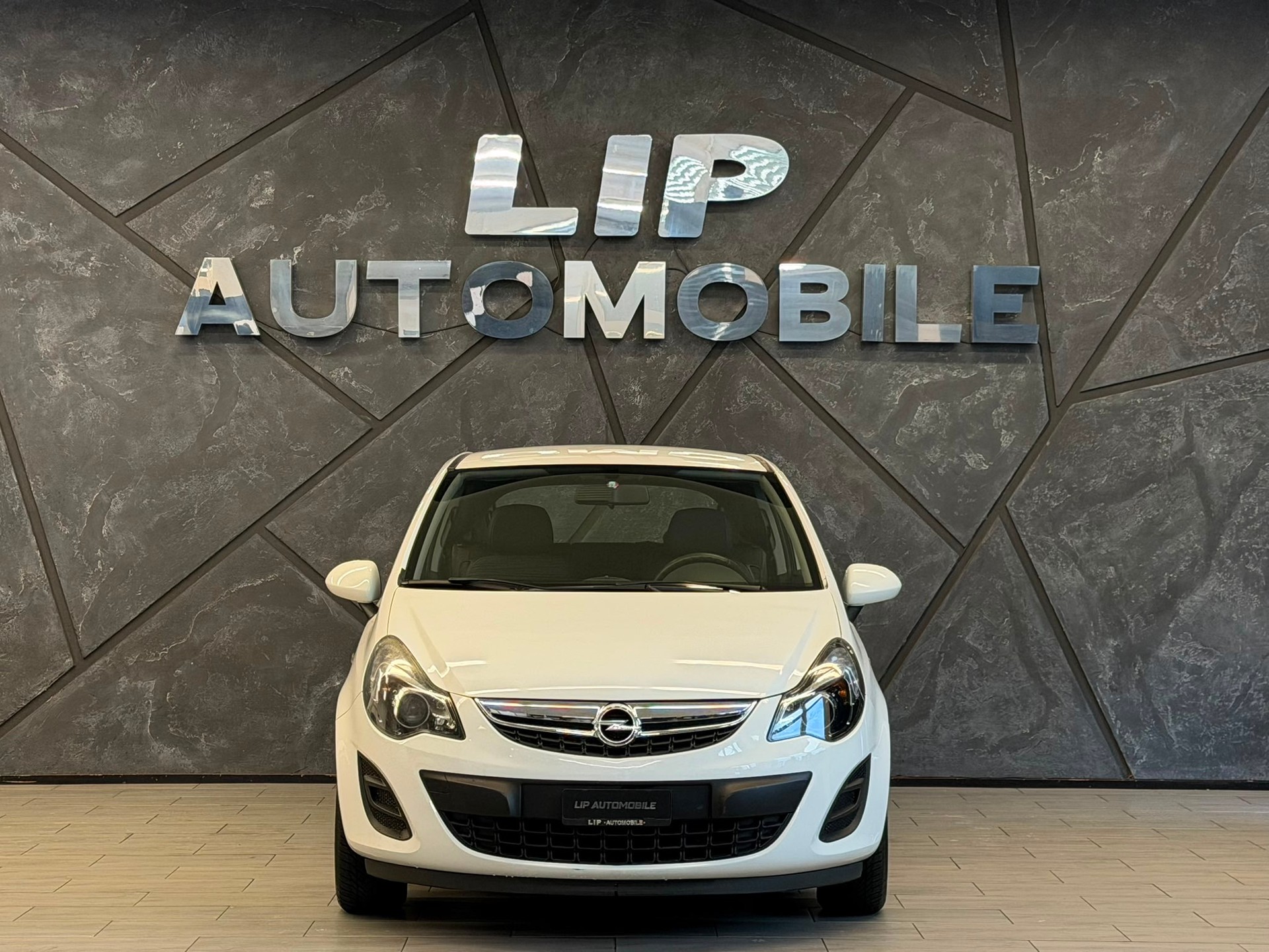 OPEL Corsa 1.4 TP Final Edition-image-1