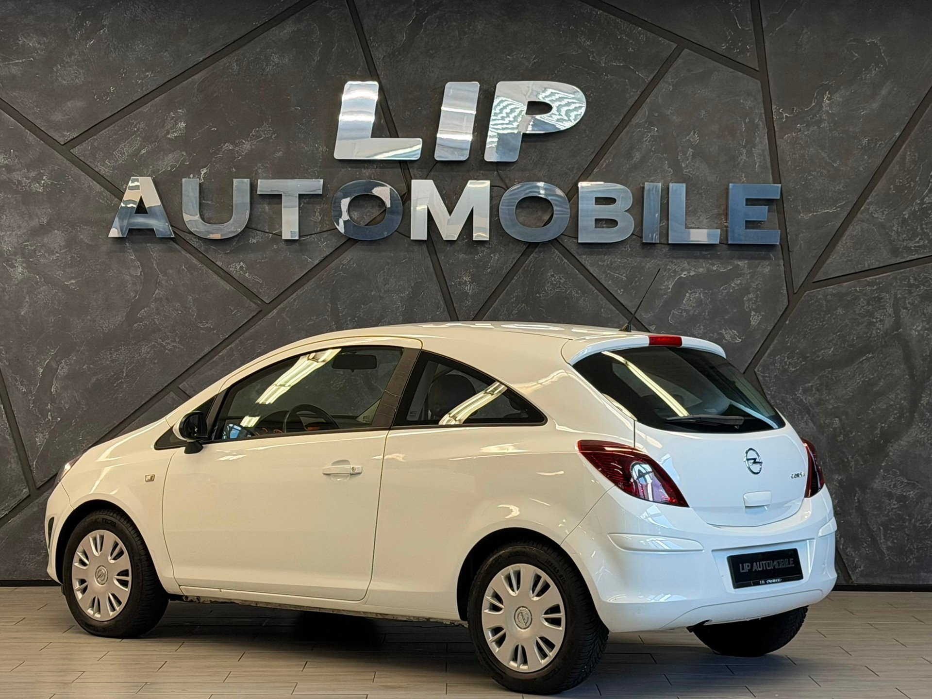 OPEL Corsa 1.4 TP Final Edition-image-7
