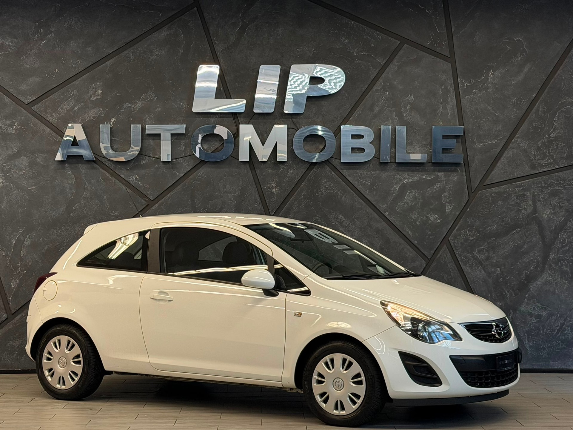 OPEL Corsa 1.4 TP Final Edition-image-2