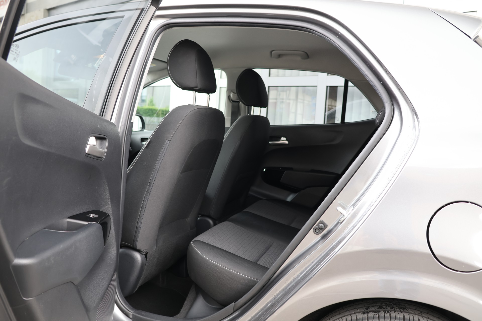 KIA Picanto 1.0 CVVT First Edition AMT (CH)-image-11