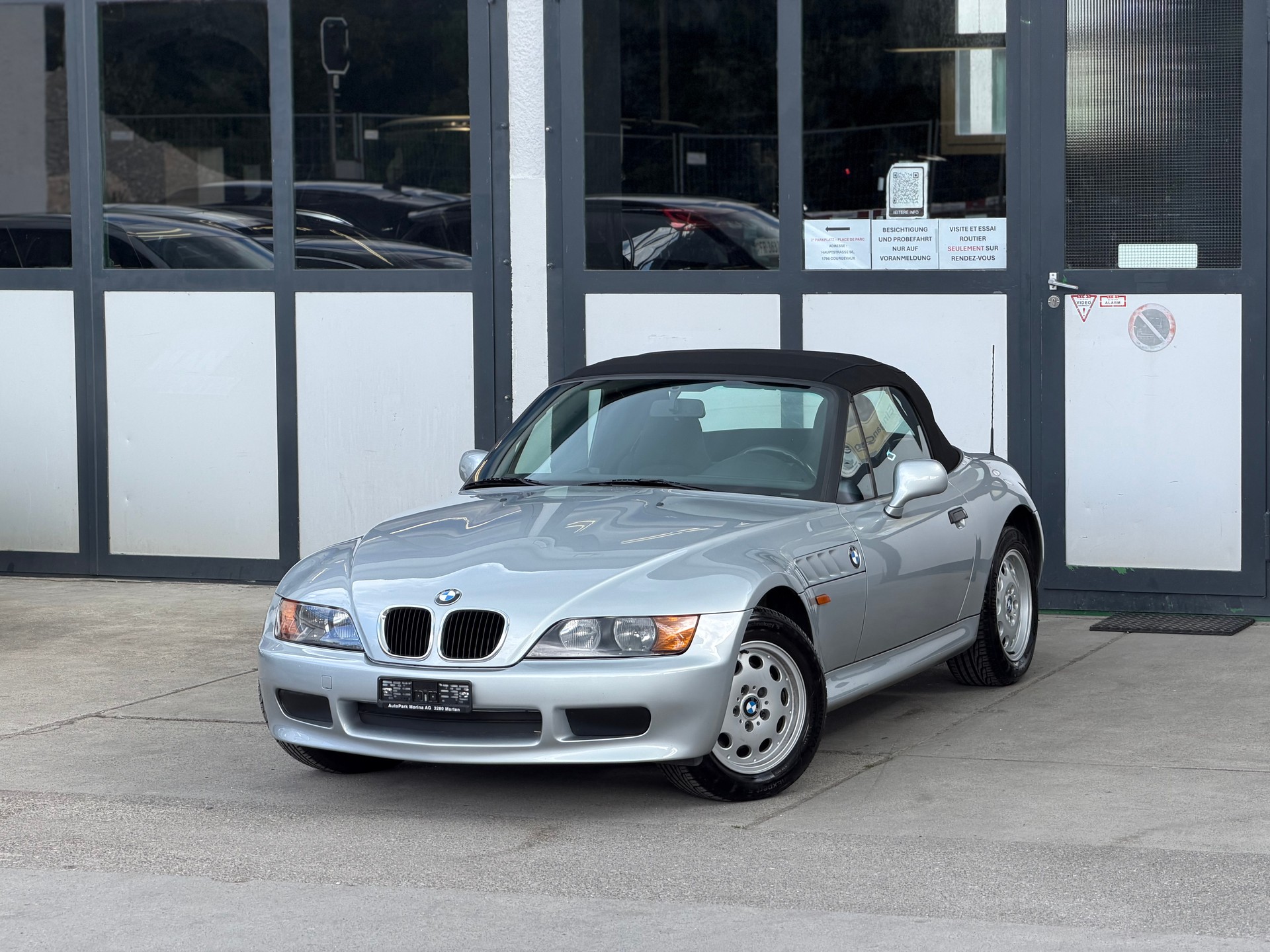 BMW Z3 1.9i Roadster-image-0