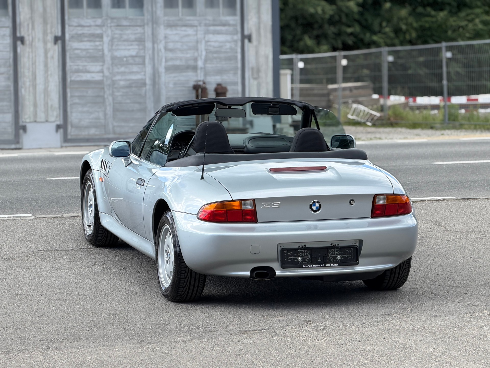 BMW Z3 1.9i Roadster-image-6