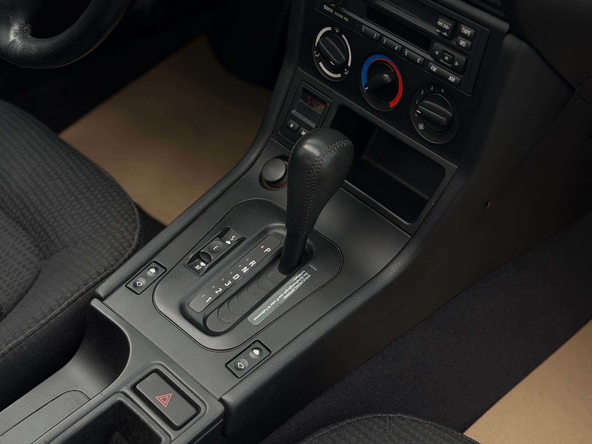 BMW Z3 1.9i Roadster-image-12
