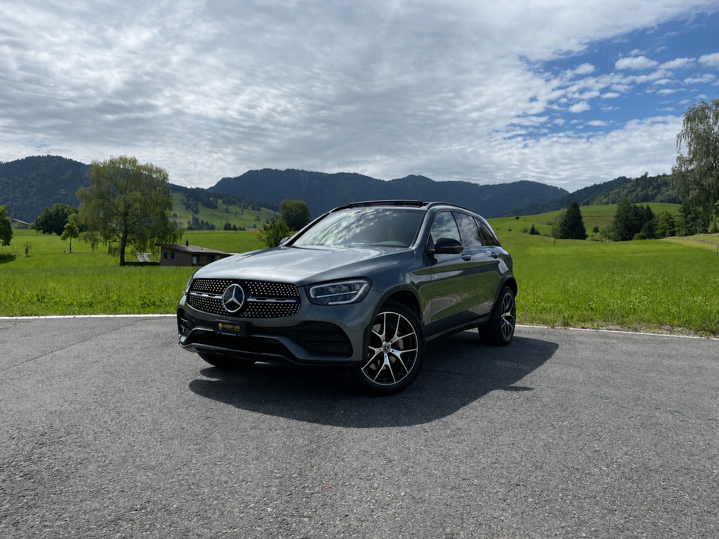 MERCEDES-BENZ GLC 300 e AMG Line 4Matic 9G-Tronic