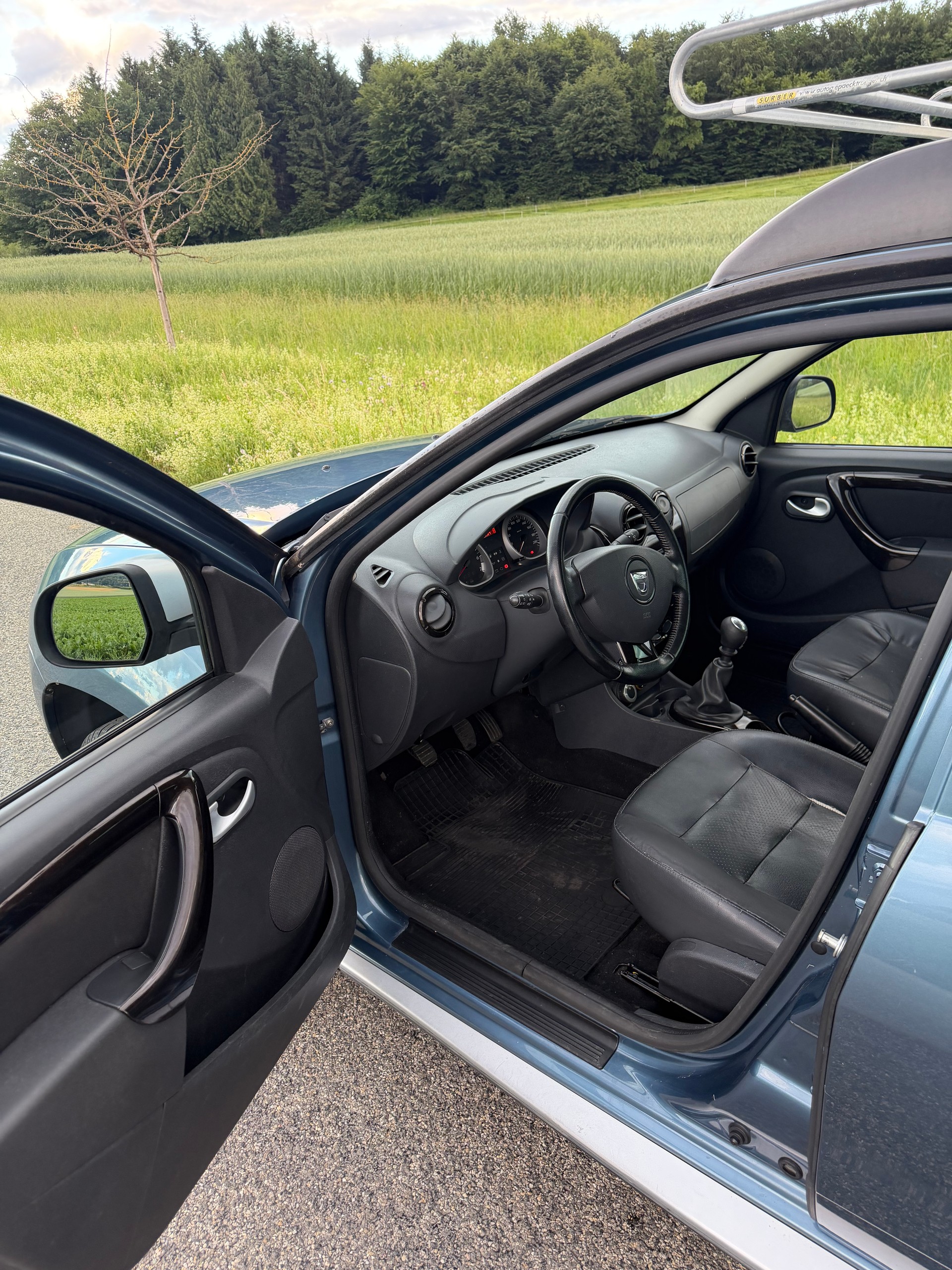 DACIA Duster 1.6 Ambiance 4x4-image-10