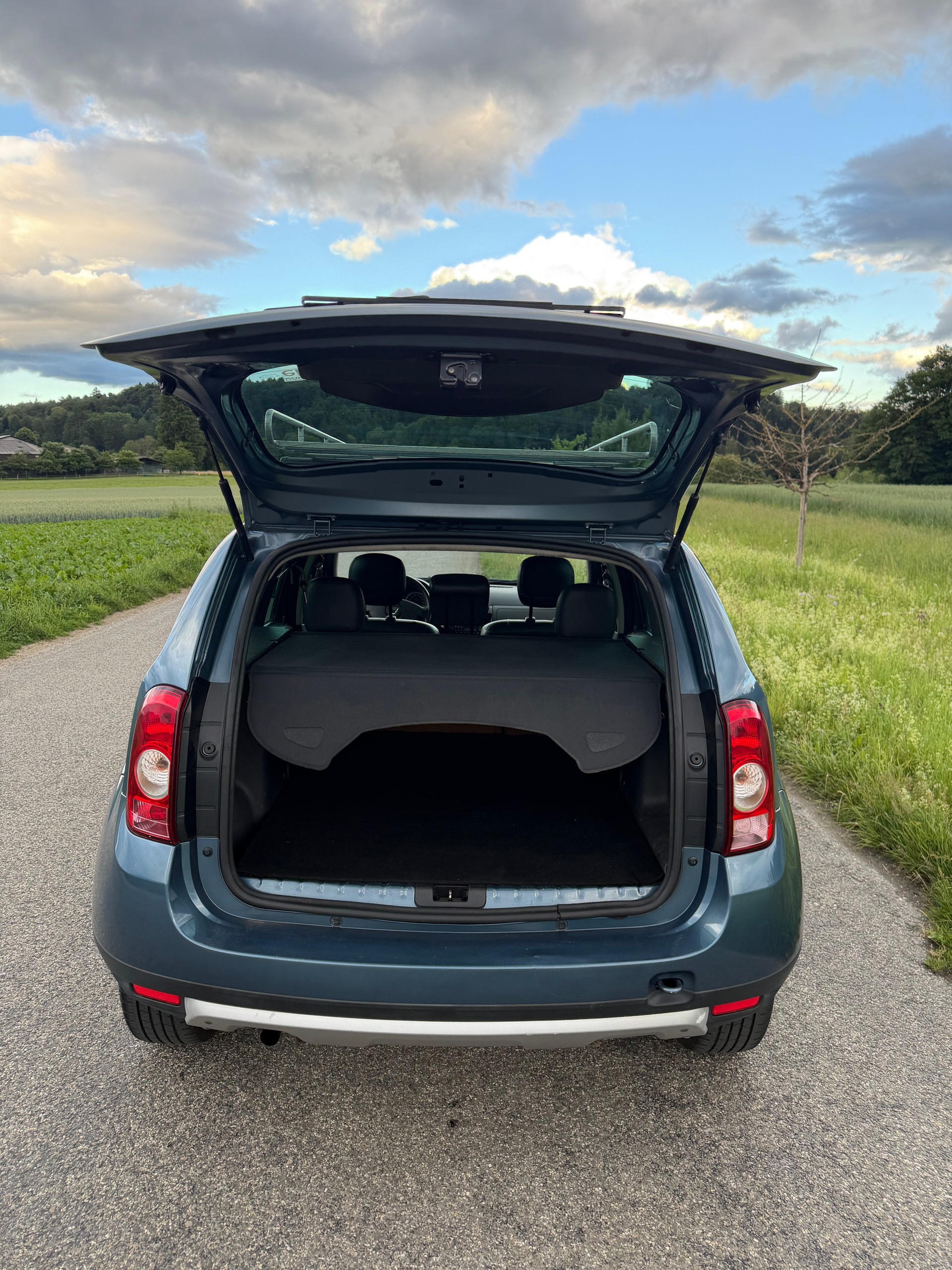 DACIA Duster 1.6 Ambiance 4x4-image-9