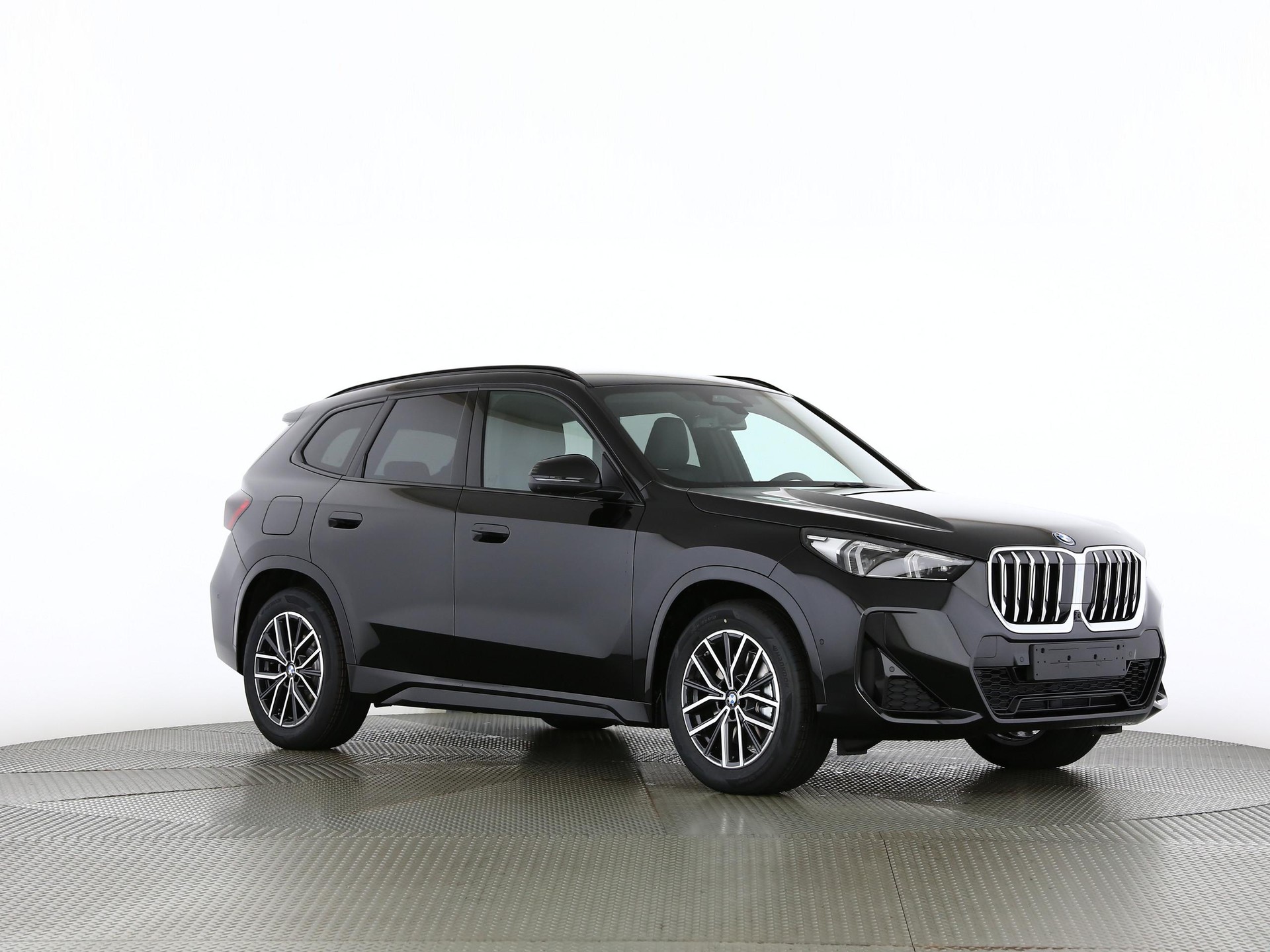 BMW X1 30e xDrive paddles-image-26