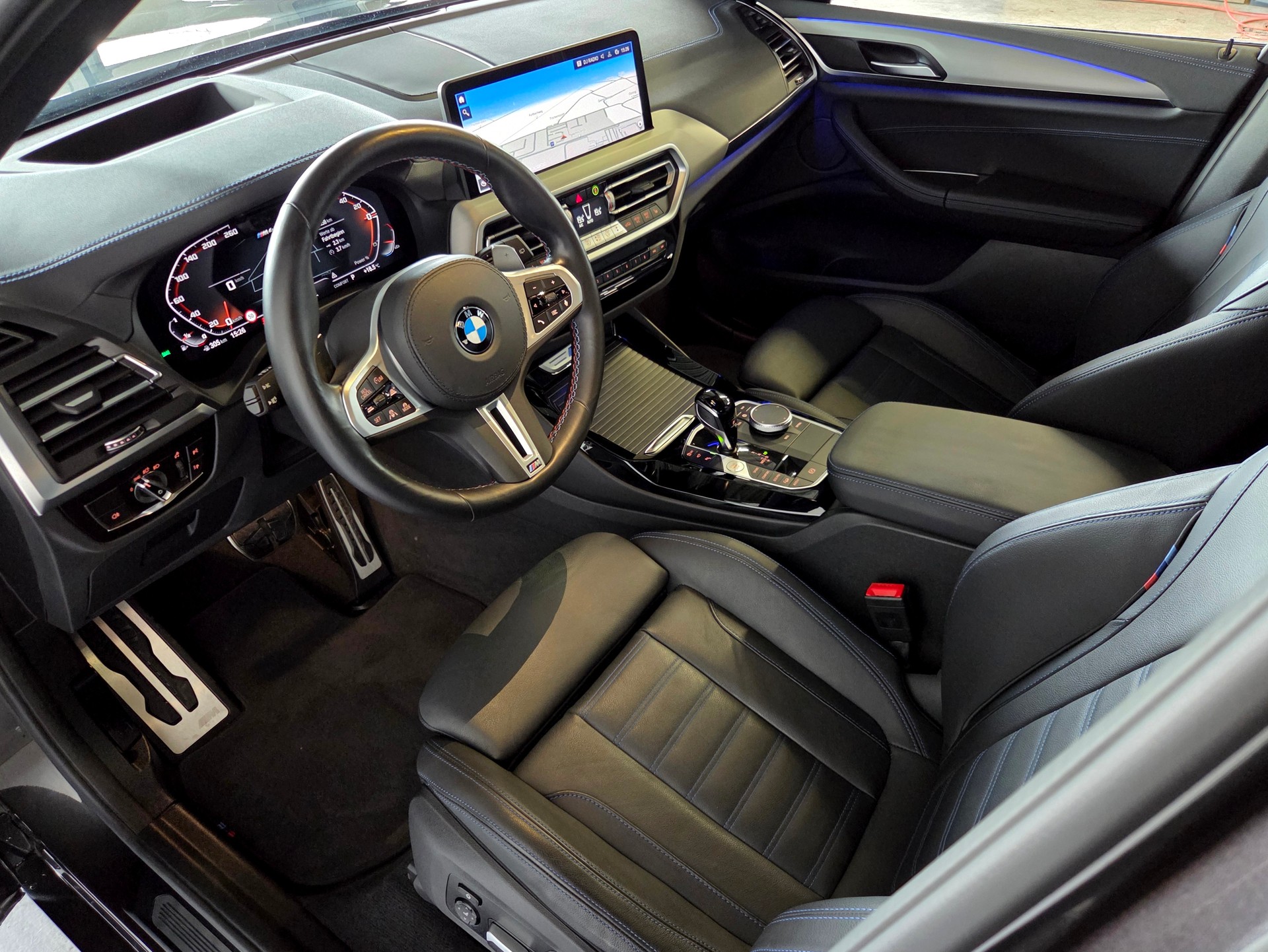 BMW X3 M40i-image-3