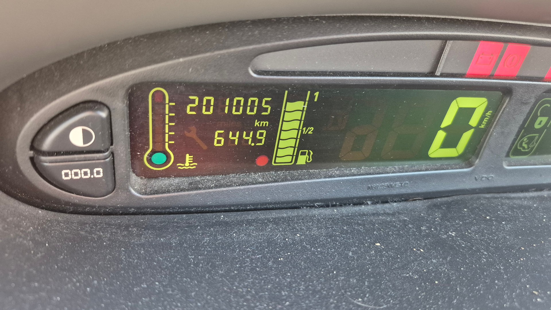 CITROEN Xsara Picasso 1.6i 16V Exclusive-image-9