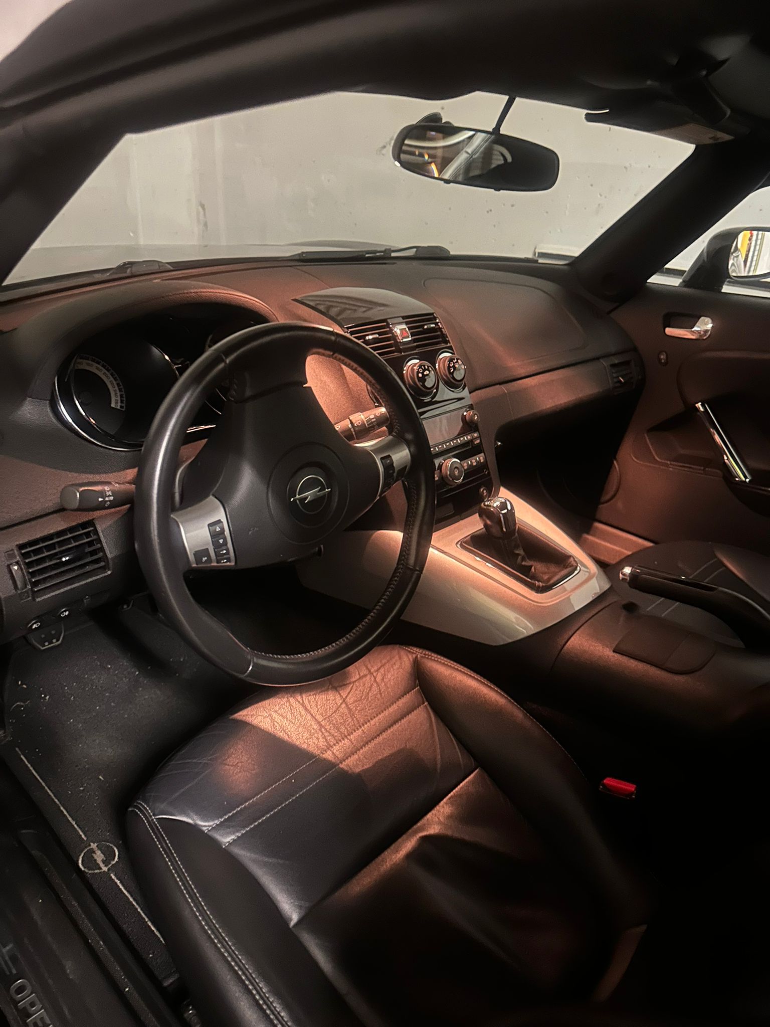 OPEL 2.0 16V Turbo-image-1