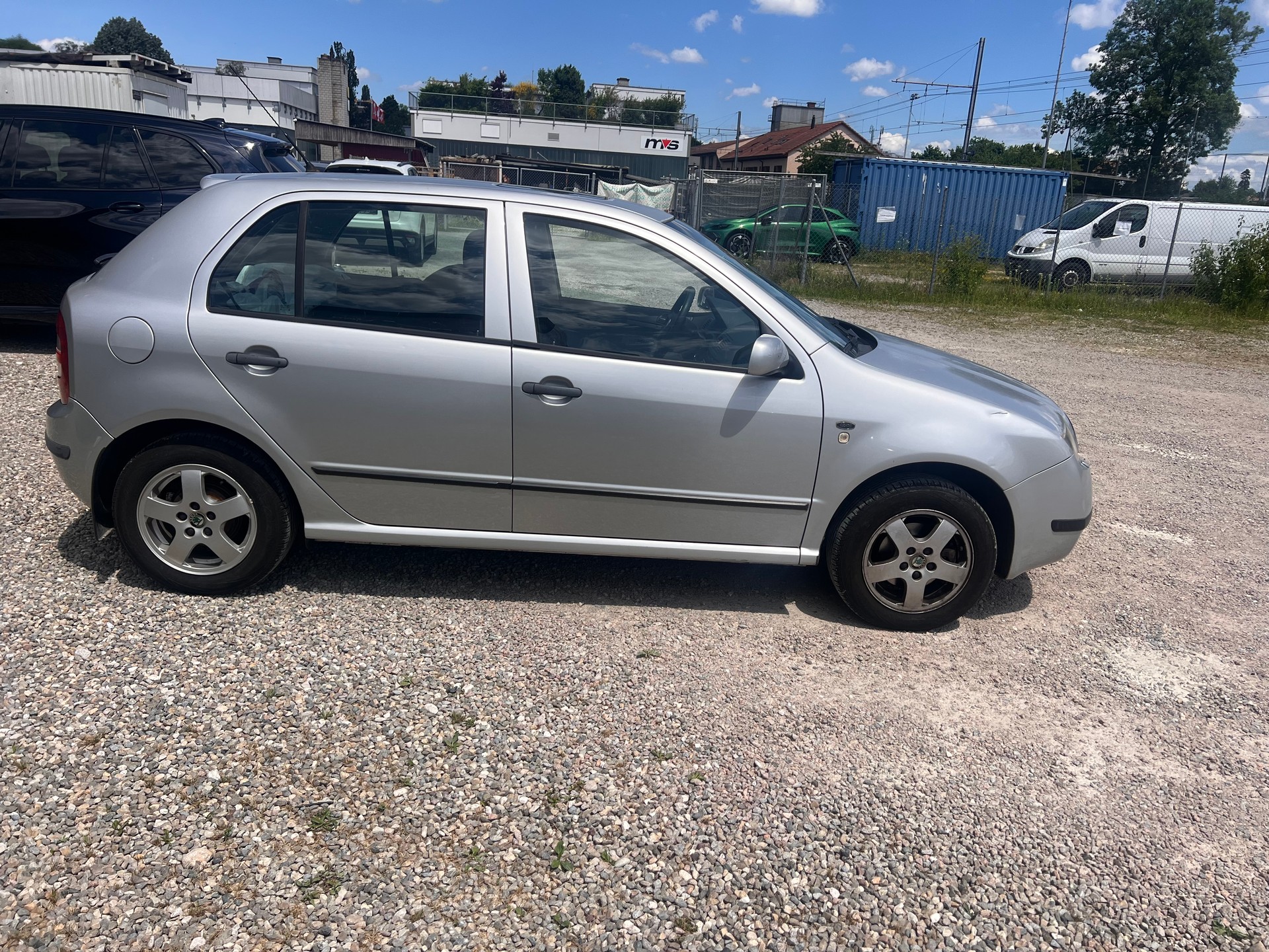 SKODA Fabia 1.4 16V Elegance-image-7