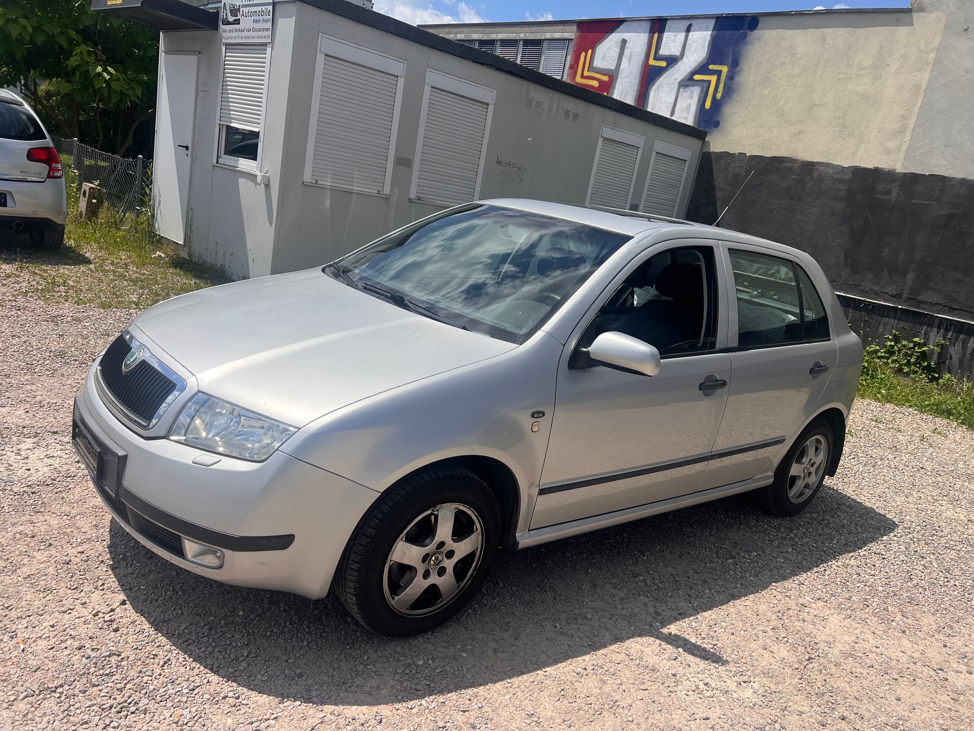 SKODA Fabia 1.4 16V Elegance-image-2