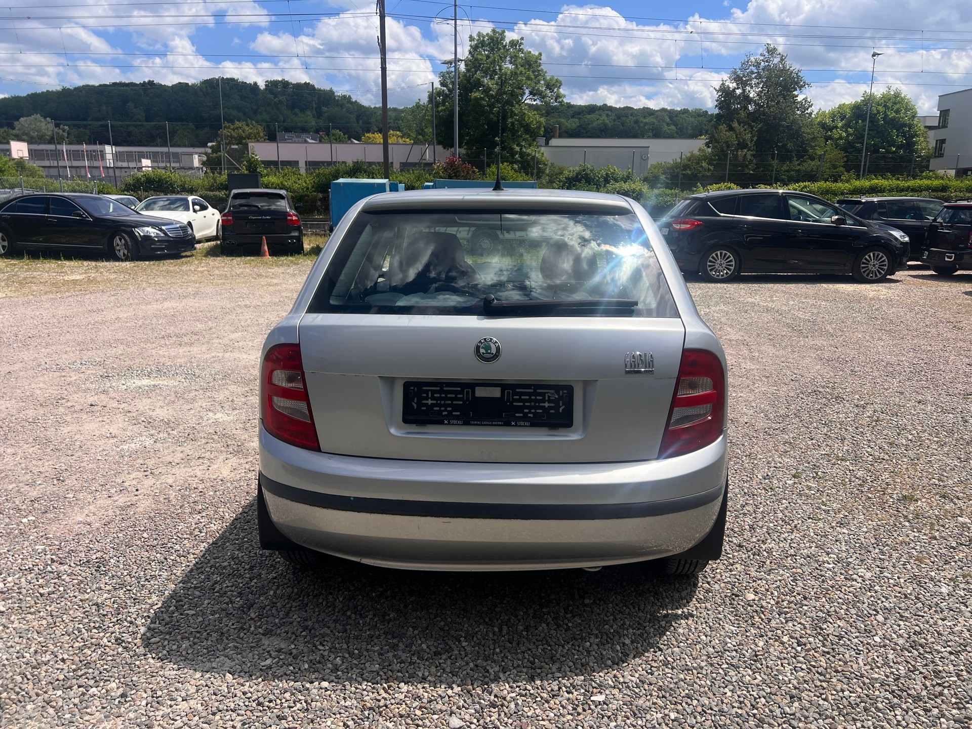 SKODA Fabia 1.4 16V Elegance-image-3