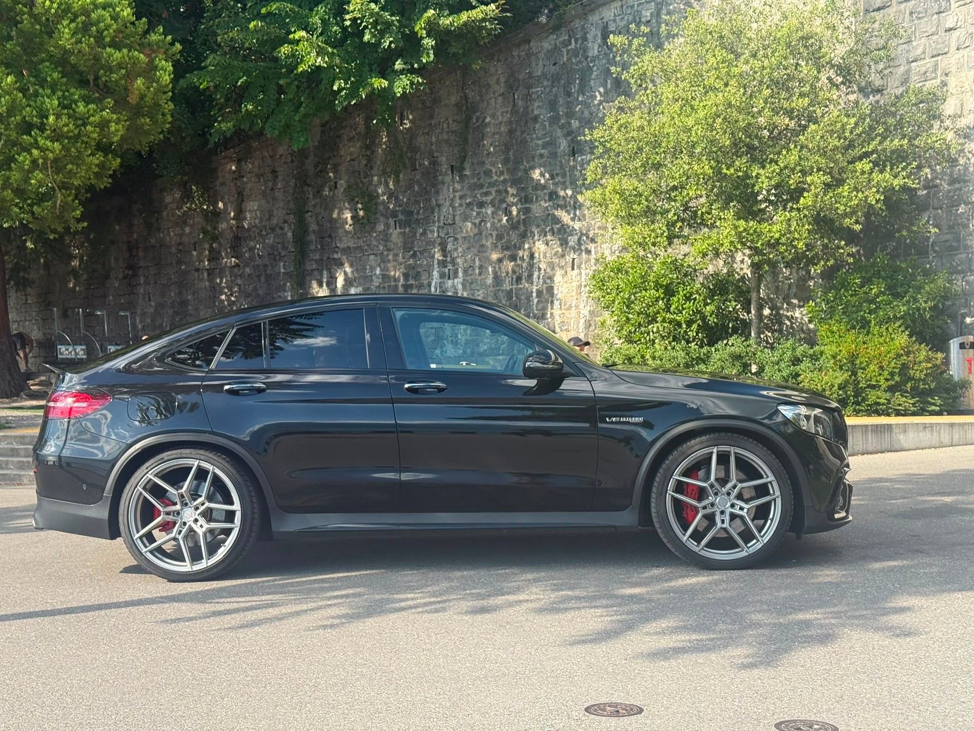 MERCEDES-BENZ GLC Coupé 63 S AMG 4Matic+ 9G-Tronic-image-3