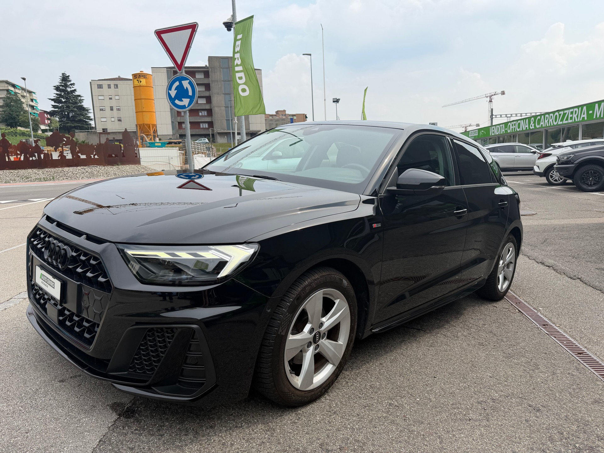 AUDI A1 Sportback 30 TFSI S Line Attraction S-tronic-image-5
