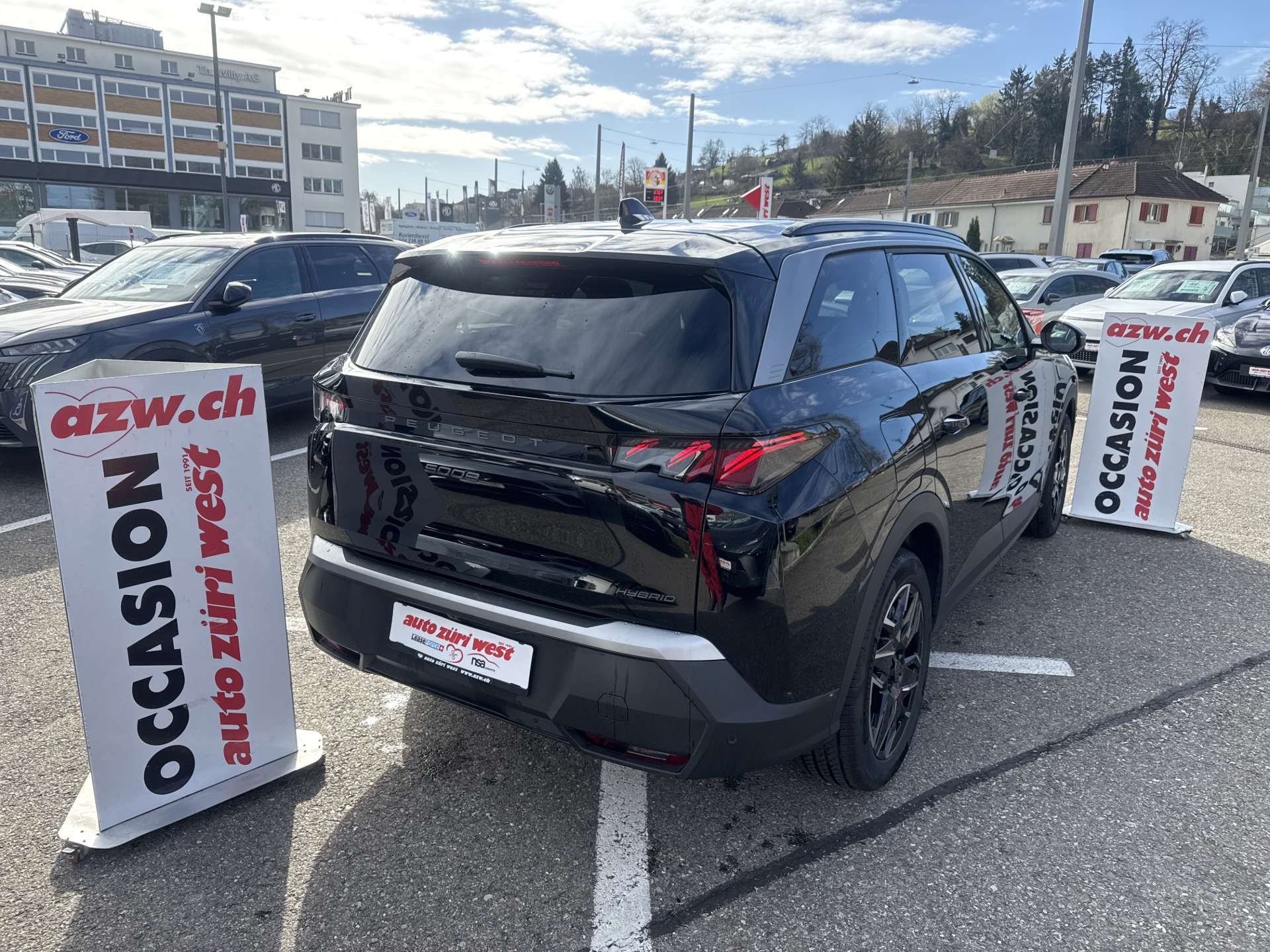 PEUGEOT 5008 145 Hybrid GT 7-Plätzer e-DCS-Automat-image-2