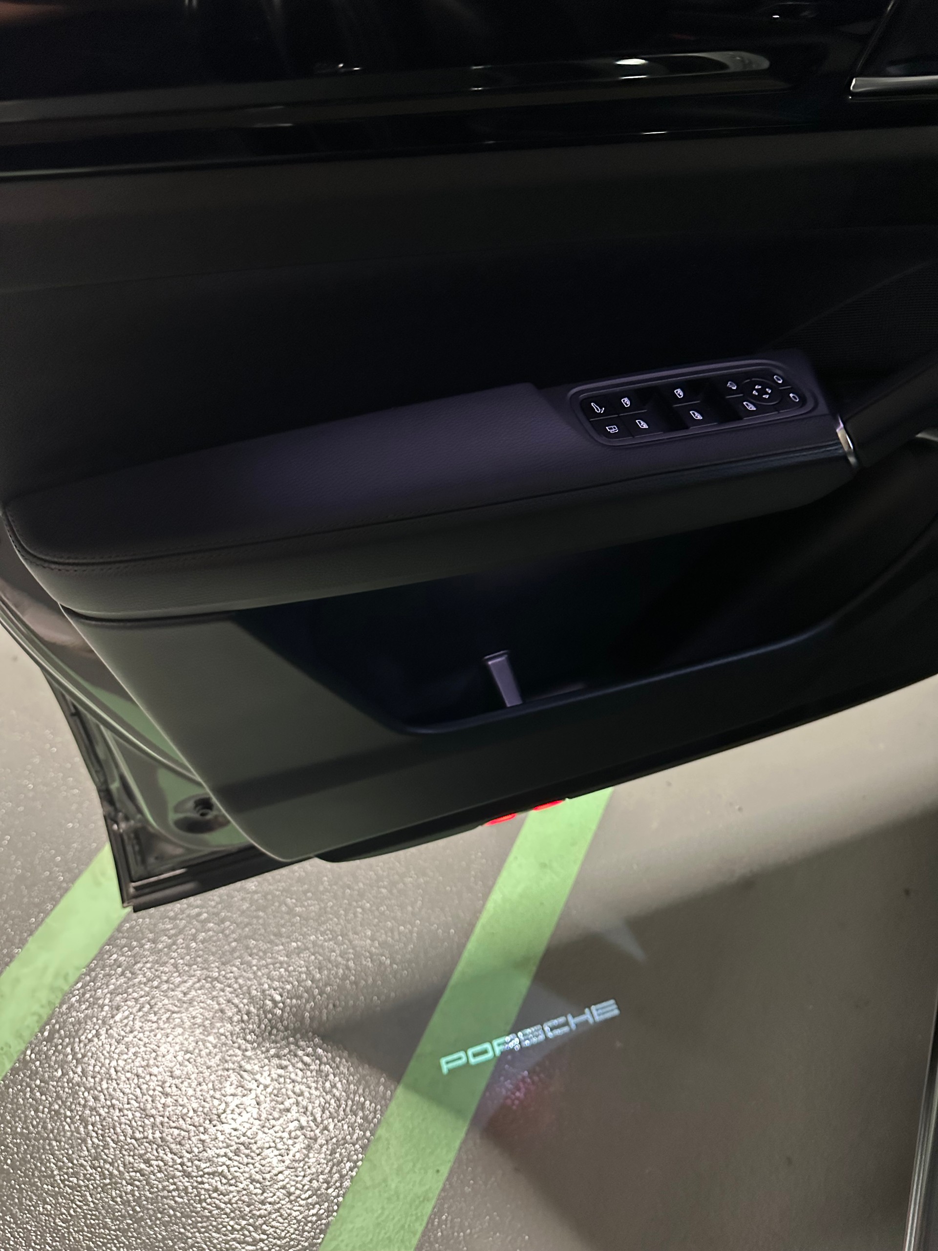 PORSCHE 3.0 V6 E-Hybrid-image-5