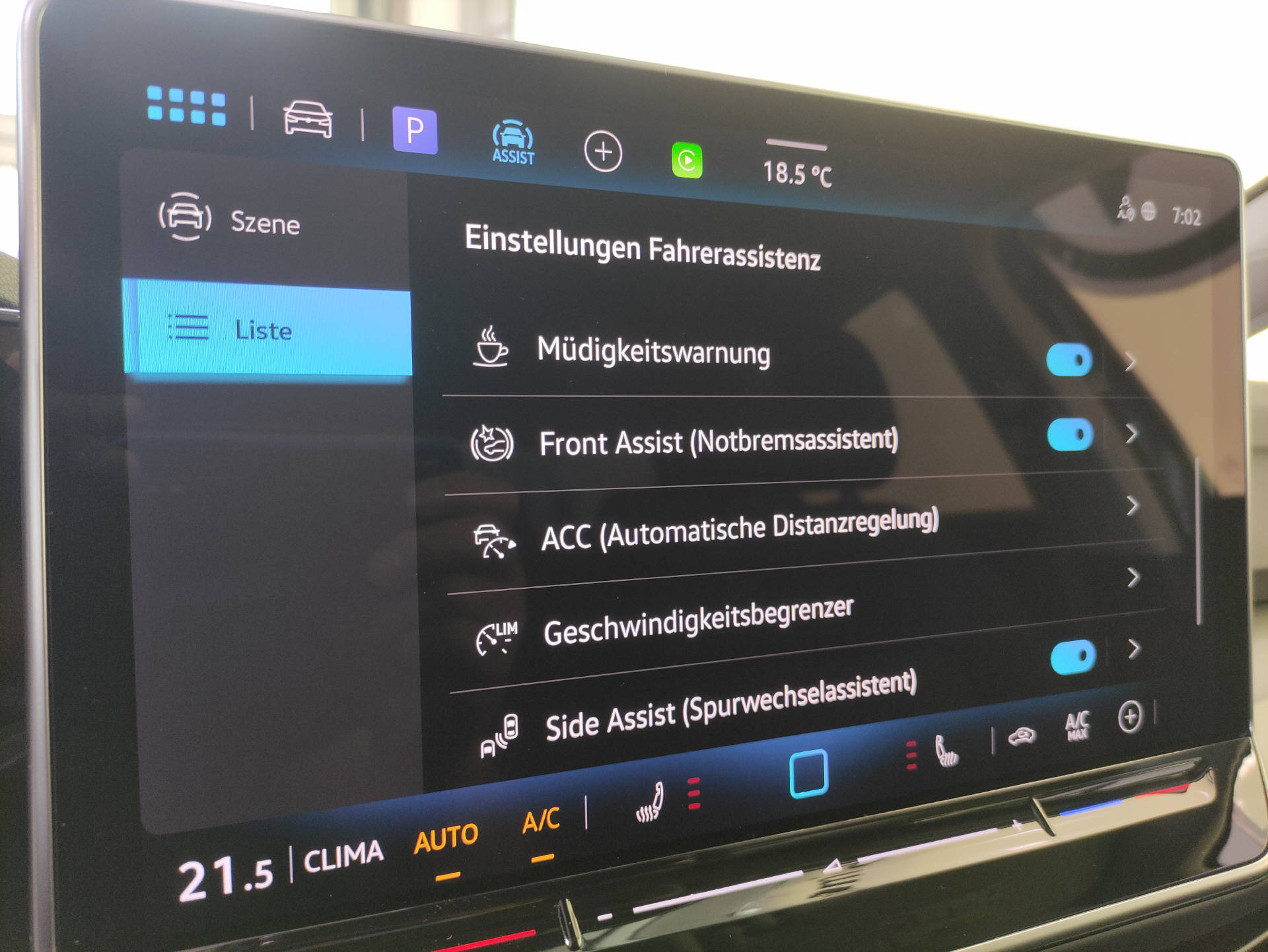 VW Golf VIII 1.5 eTSI Value DSG-image-5