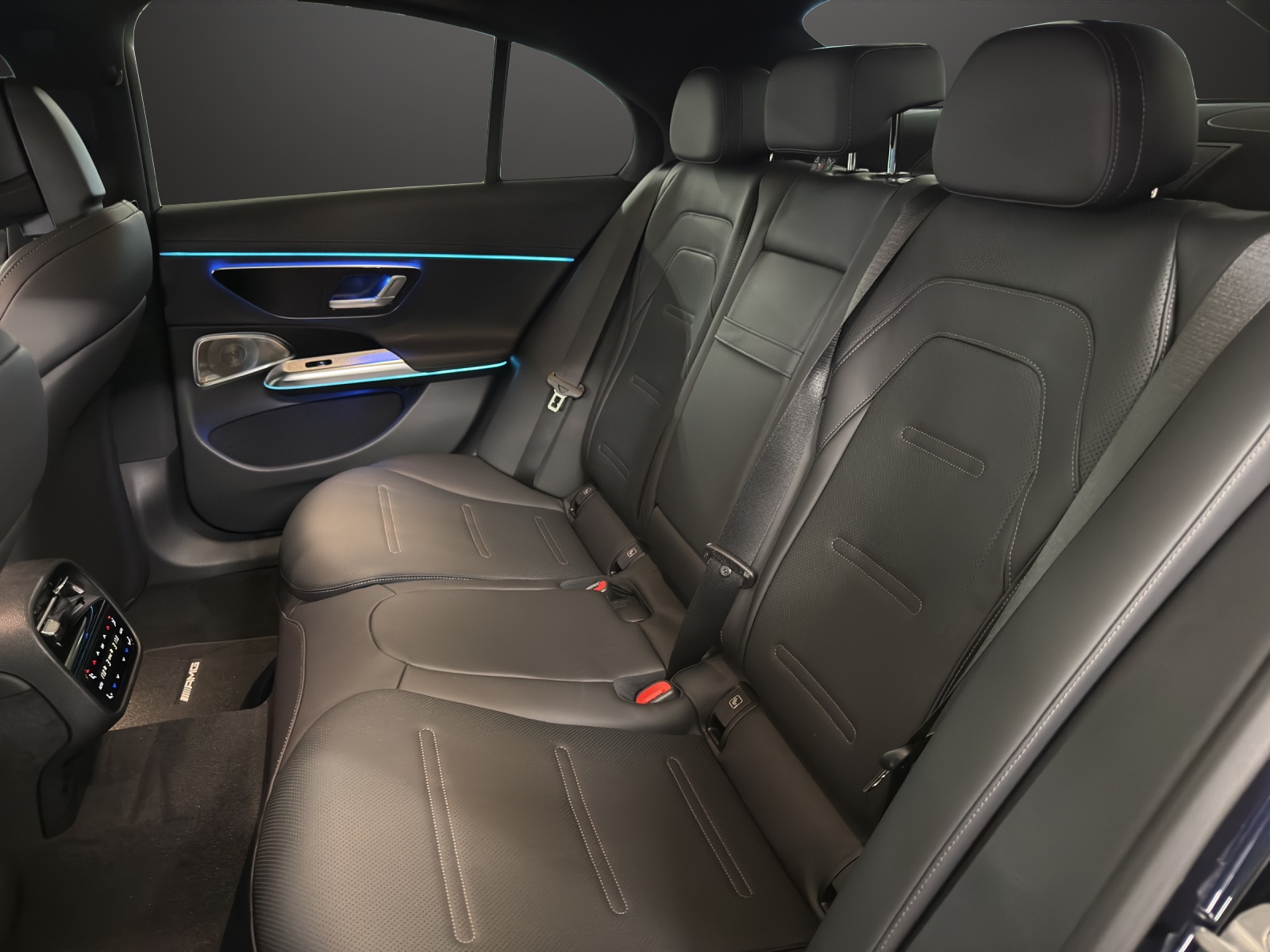 MERCEDES-BENZ E 53 AMG Hybrid 4Matic+ 9G-Tronic-image-15