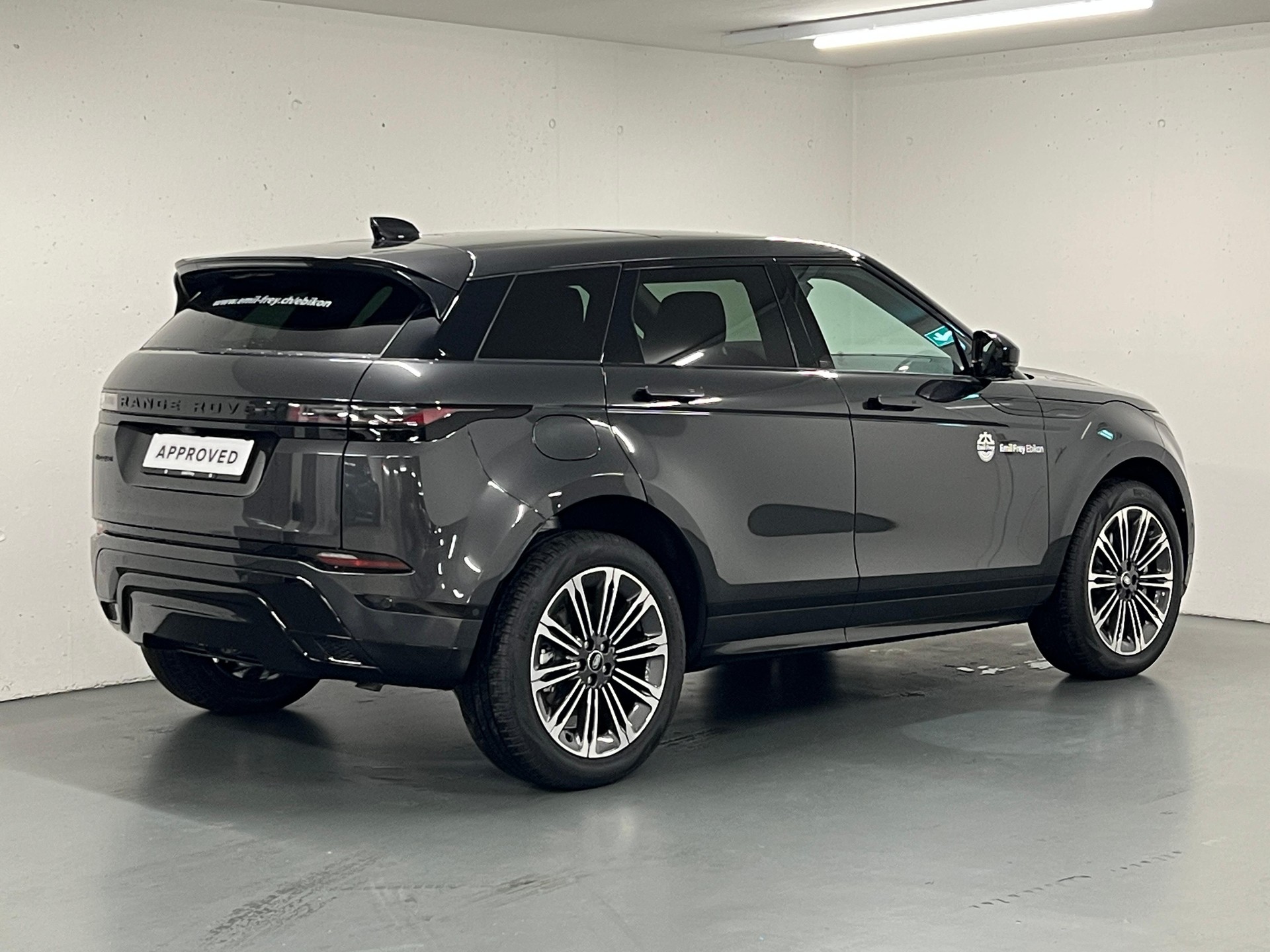LAND ROVER Range Rover Evoque 1.5 T 270e Dynamic HSE-image-14