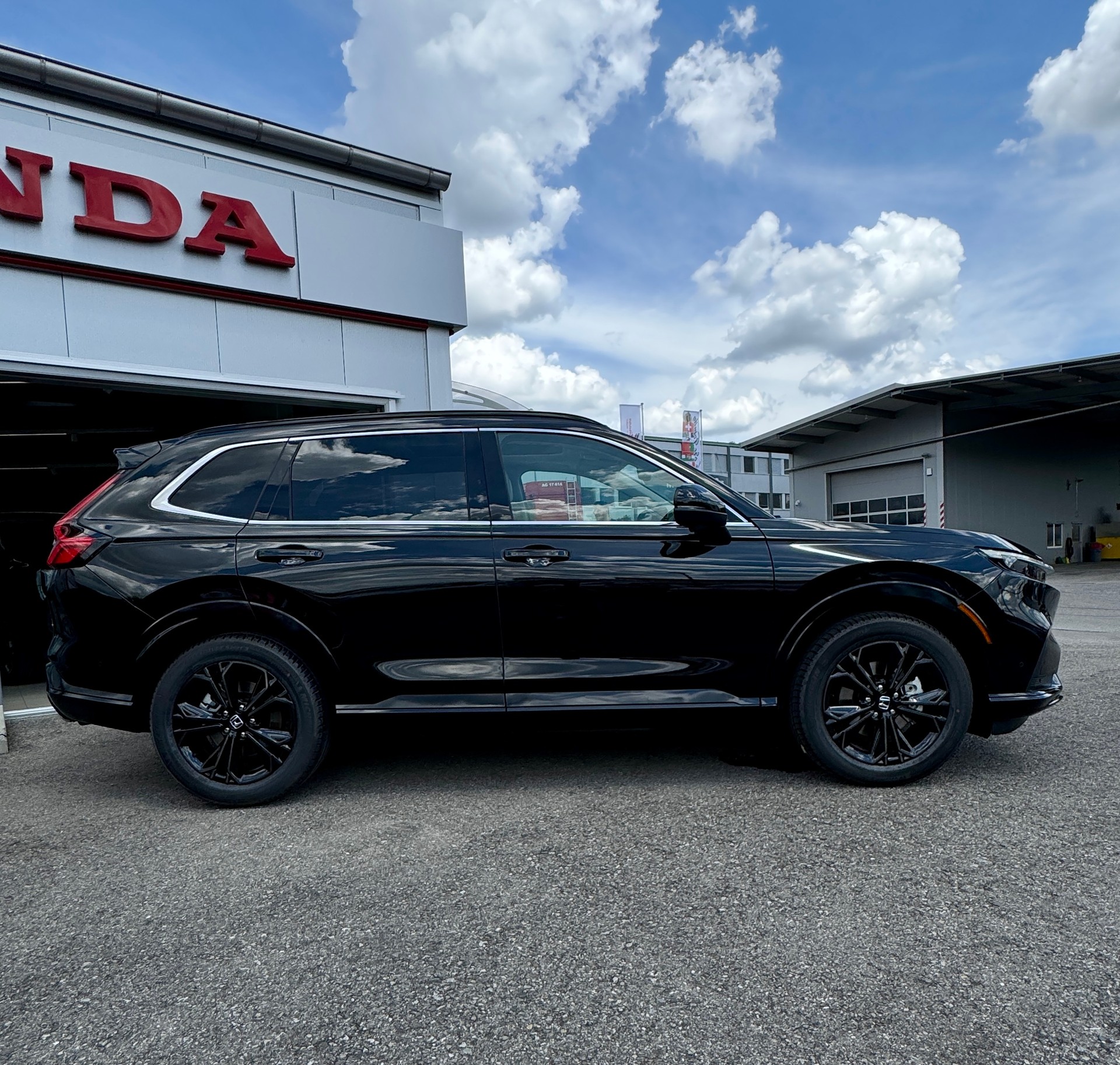 HONDA HONDA CR-V 2.0 i-MMD Plug-in Hybrid PHEV Advance Tech 2WD Modell 2027 1.9% Leasing Aktion unschlagbar mit 8 Jahren Garantie-showroom-element-3