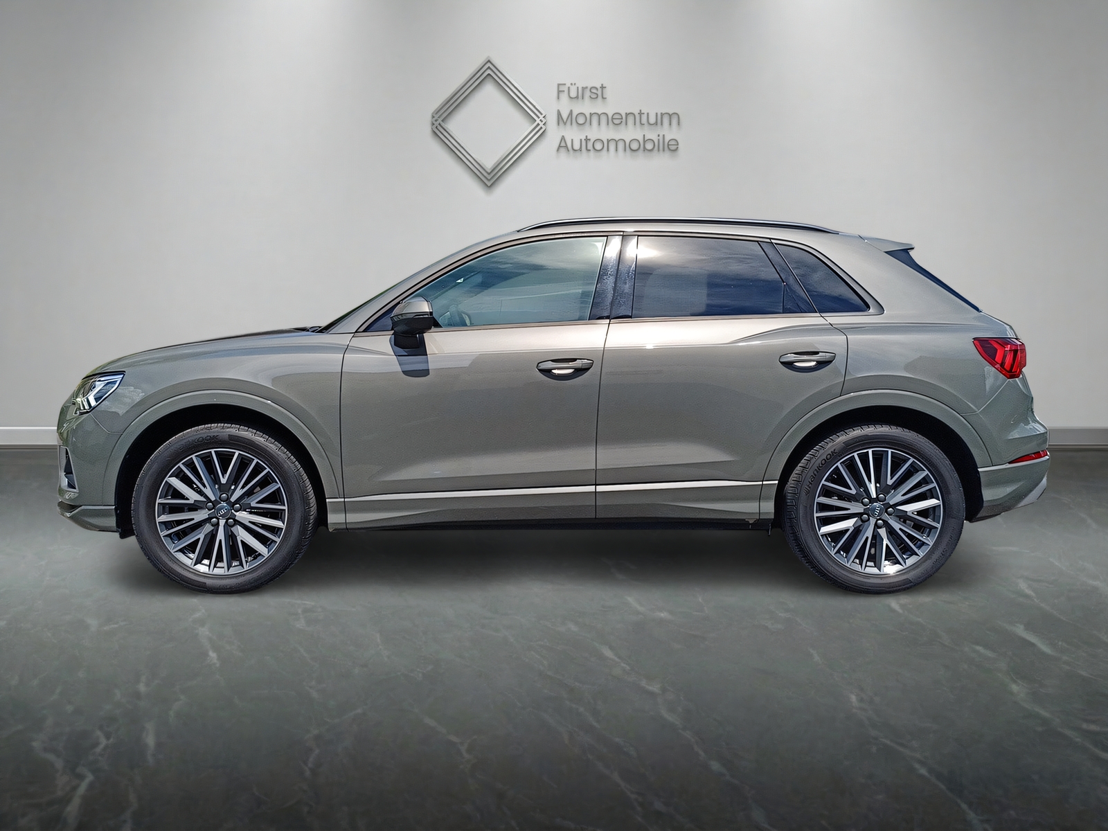 AUDI Q3 35 TFSI advanced S-tronic-image-4