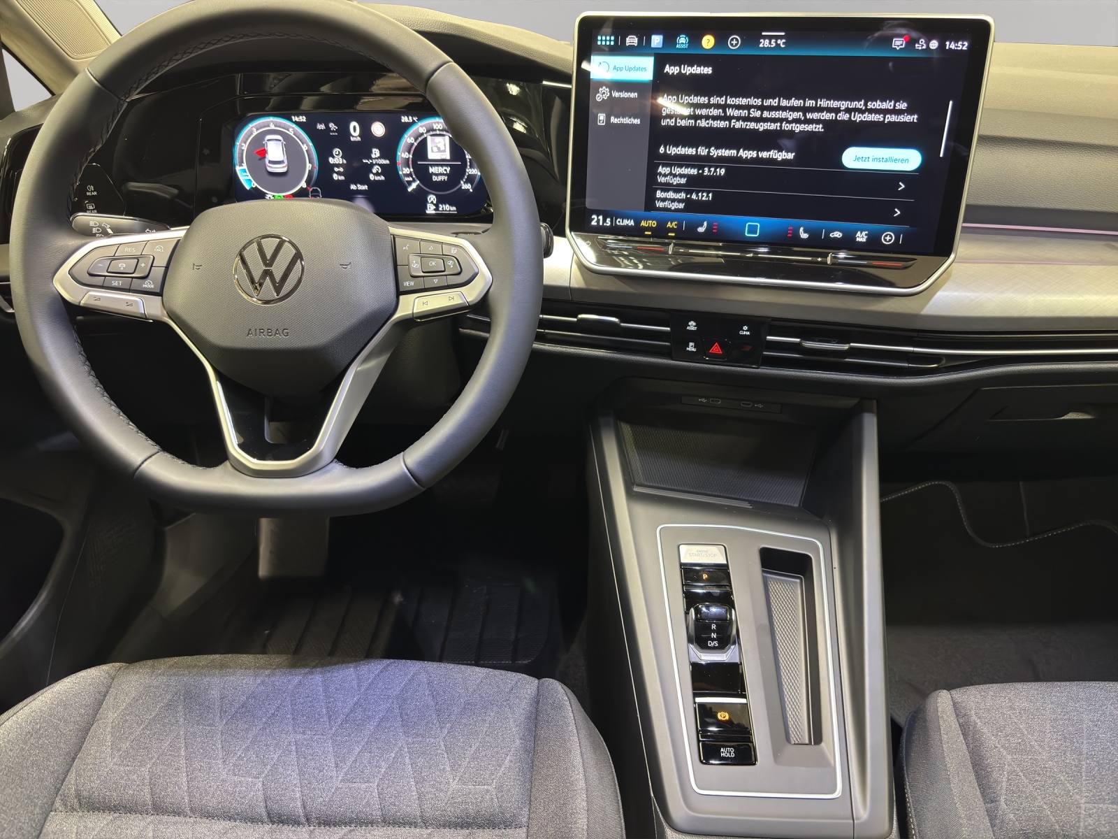 VW Golf 1.5 e TSI mHEV United DSG-image-7