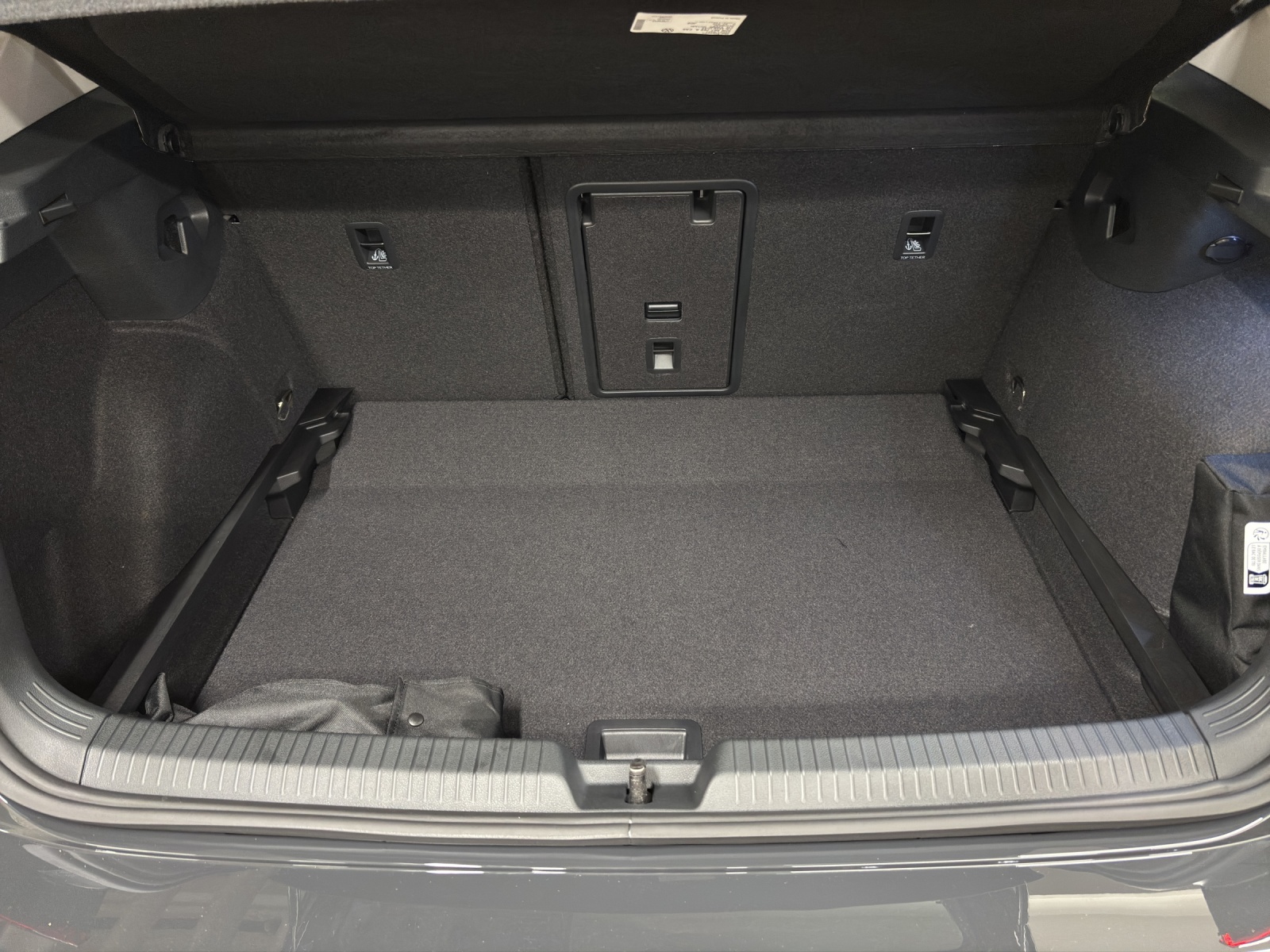 VW Golf 1.5 e TSI mHEV United DSG-image-10