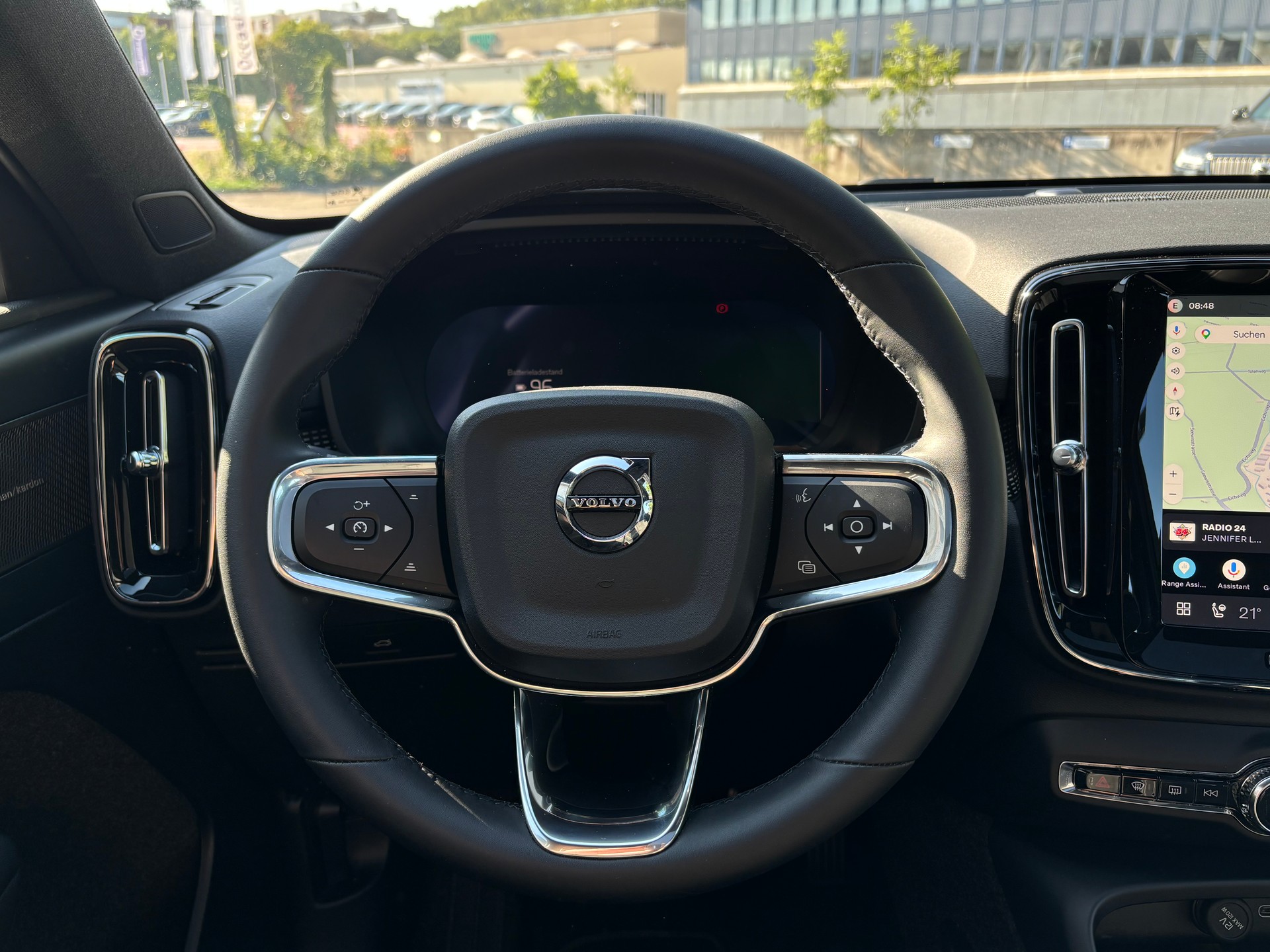 VOLVO EX40 Twin Performance Ultra AWD-image-17