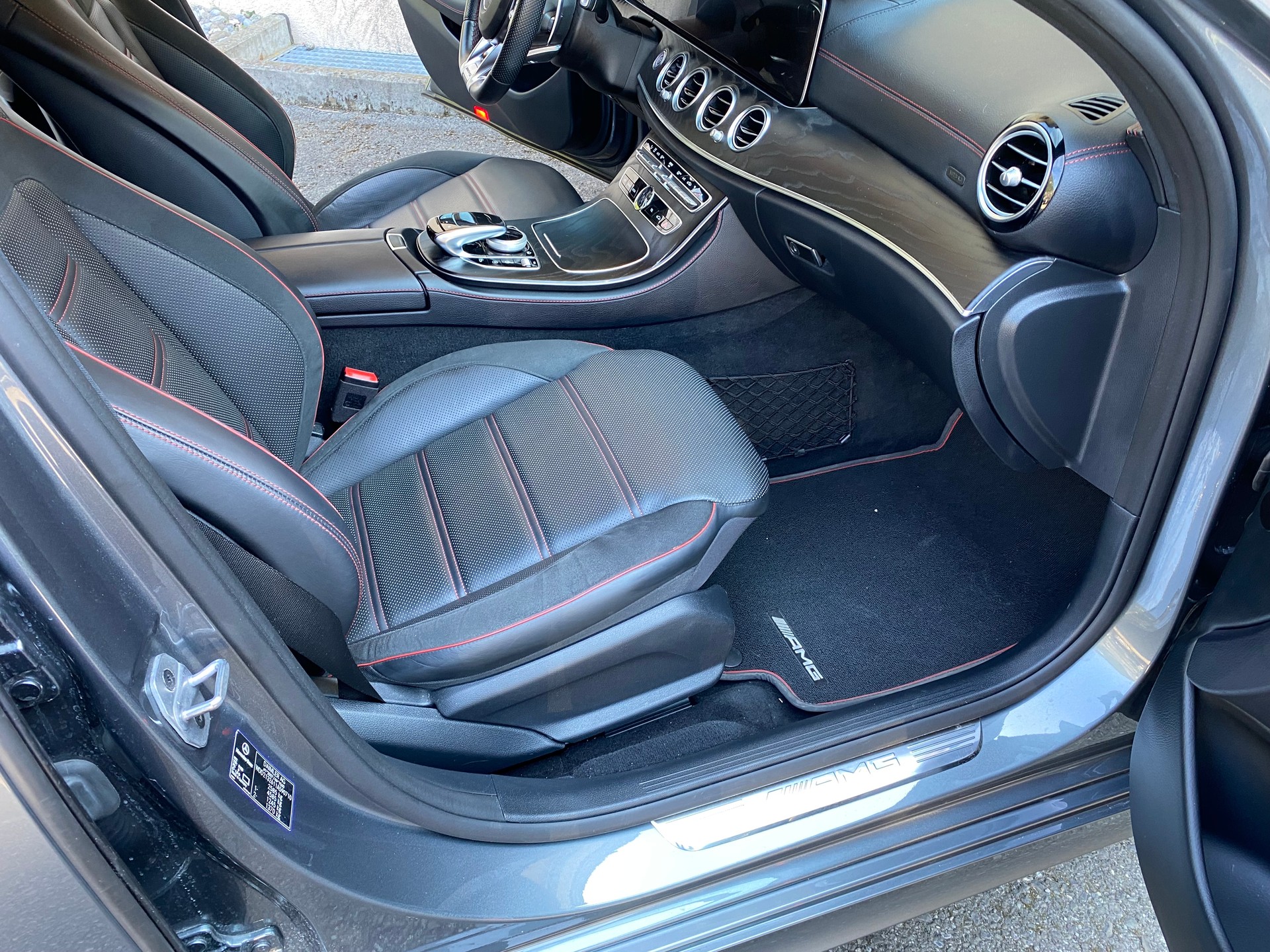MERCEDES-BENZ E 53 AMG 4Matic 9G-Tronic-image-7
