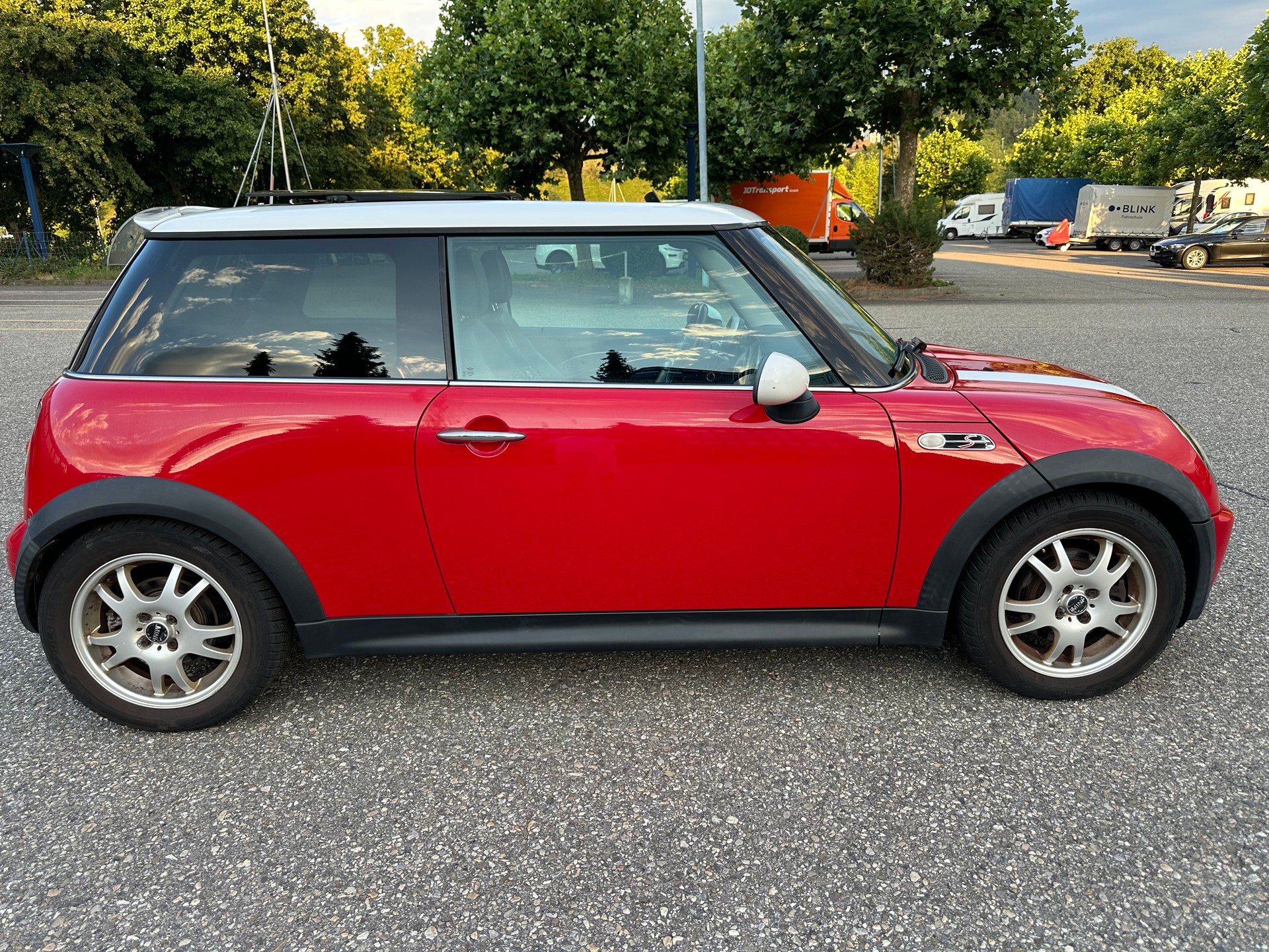 MINI Mini Cooper S-image-4
