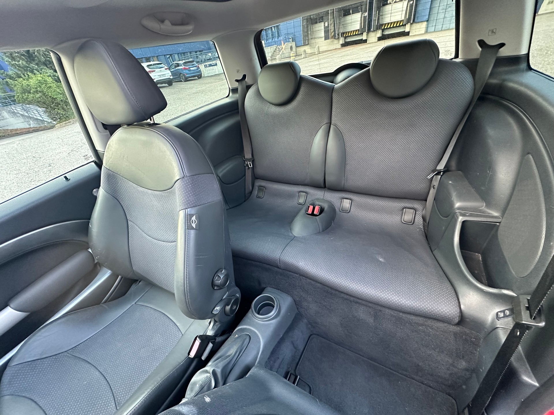 MINI Mini Cooper S-image-9