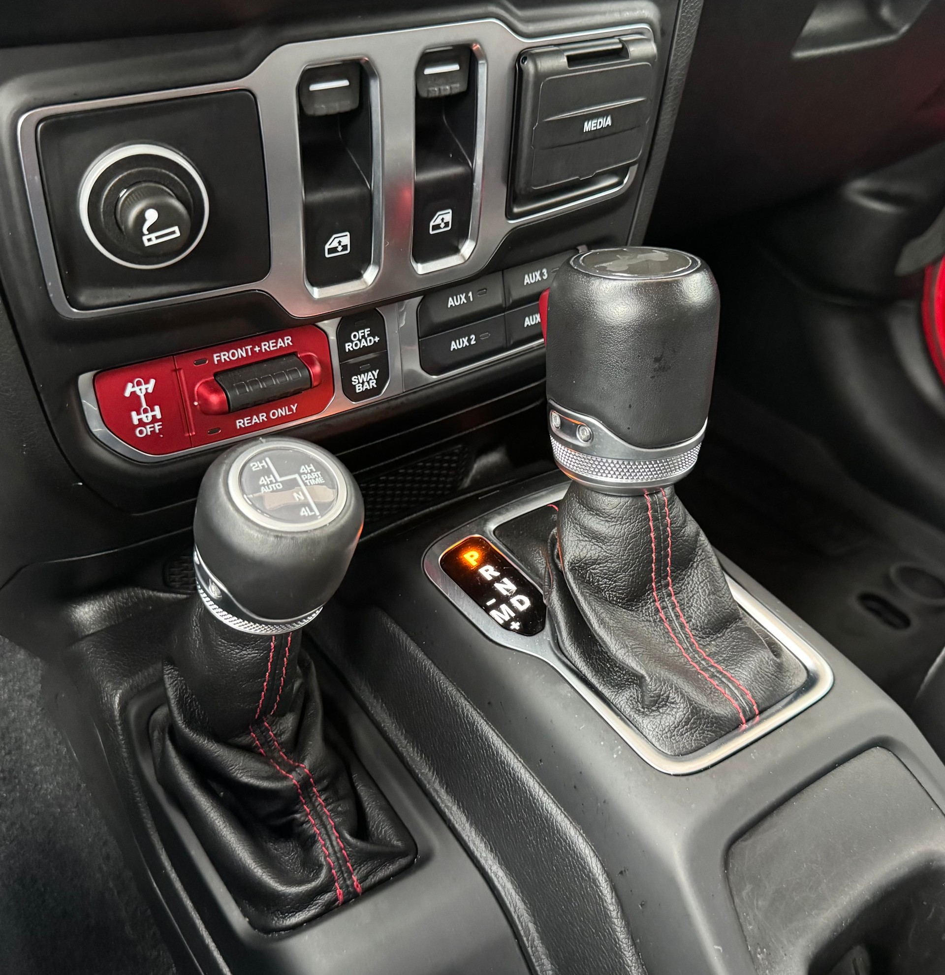 JEEP Wrangler 2.0 Rubicon Automatic-image-21