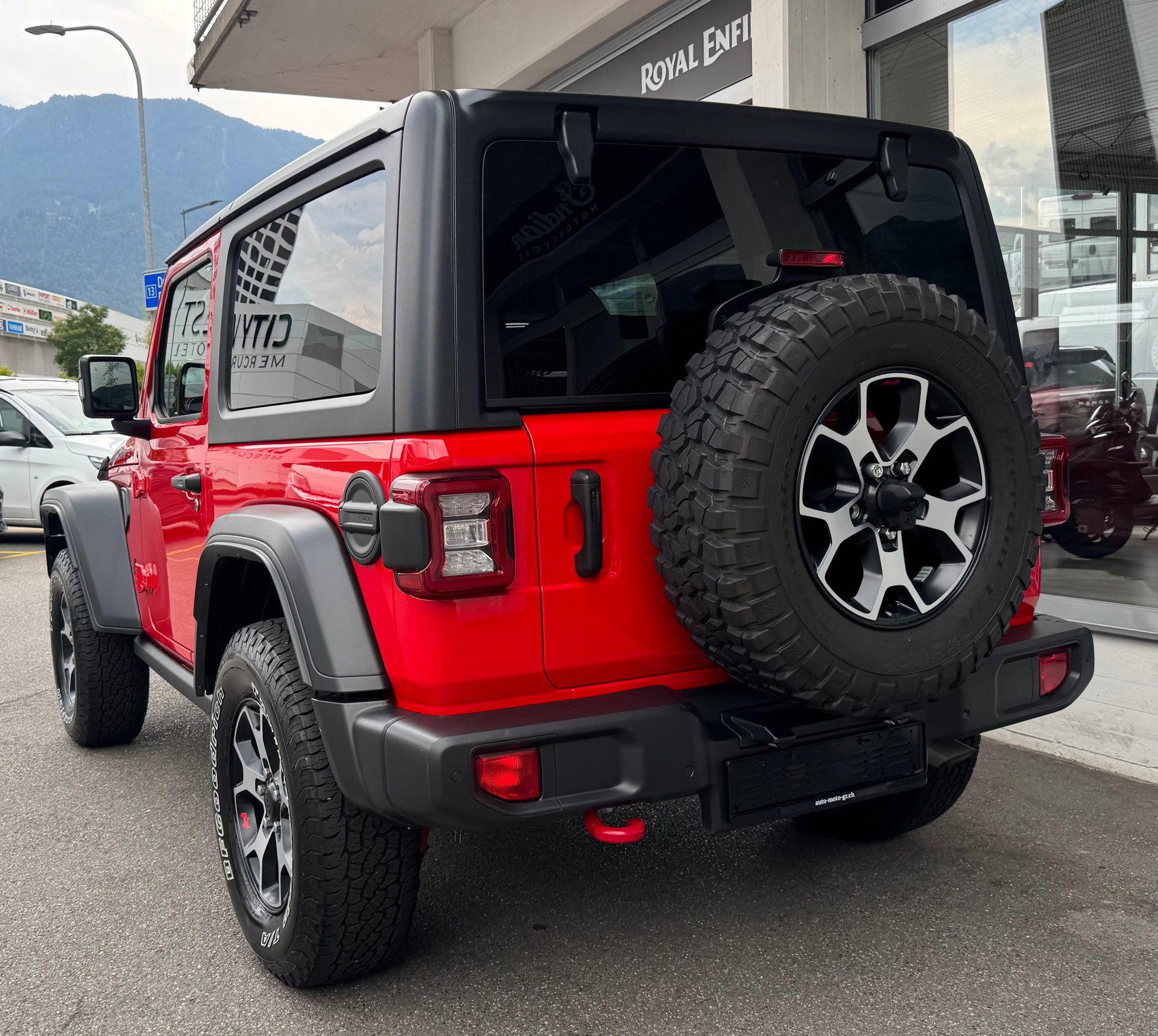 JEEP Wrangler 2.0 Rubicon Automatic-image-3