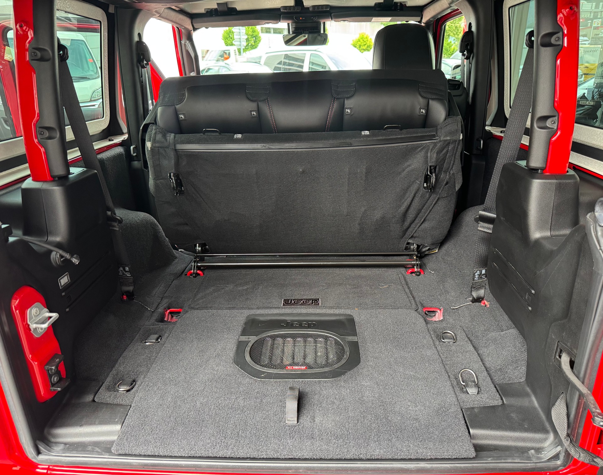 JEEP Wrangler 2.0 Rubicon Automatic-image-12