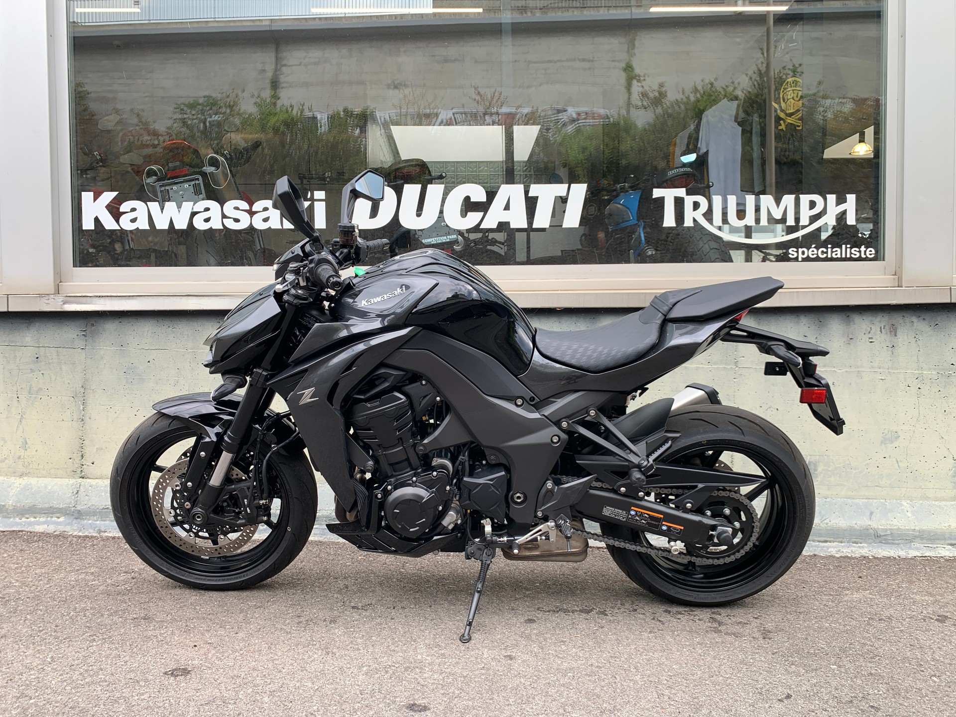 KAWASAKI Z 1100-showroom-element-1