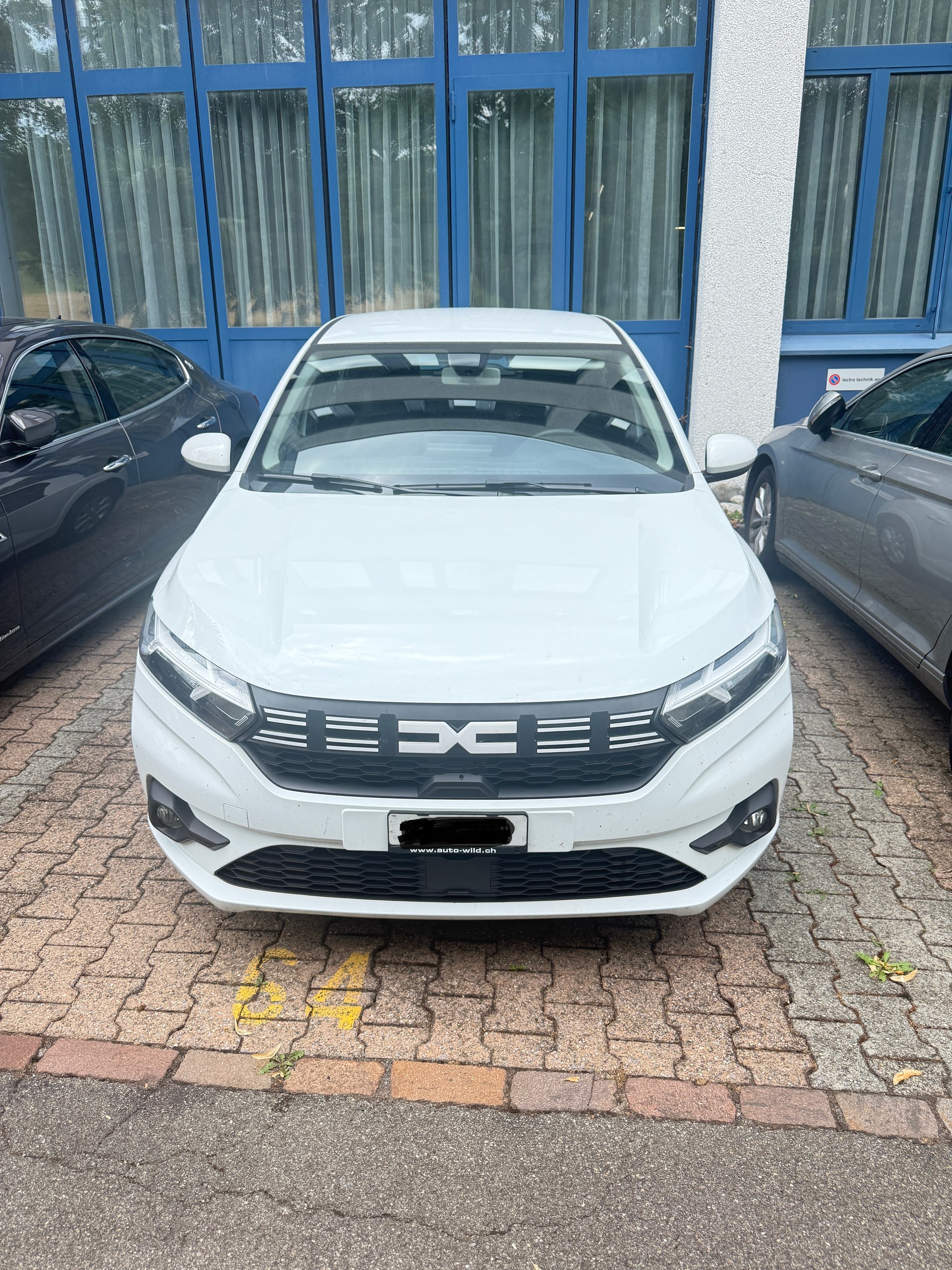 DACIA 1.0 TCe Expression-image-0
