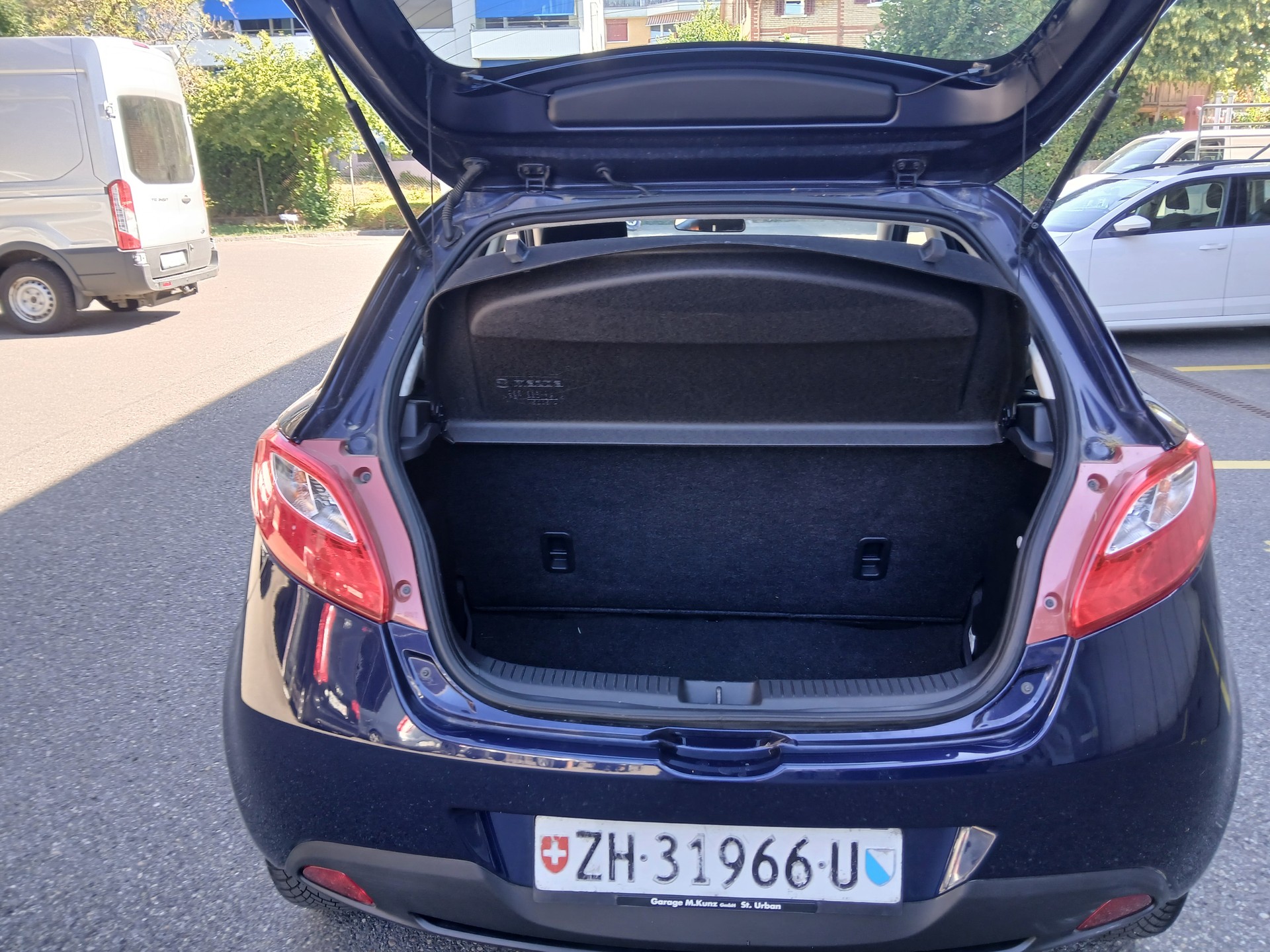 MAZDA 2 1.3i 16V Confort-image-12
